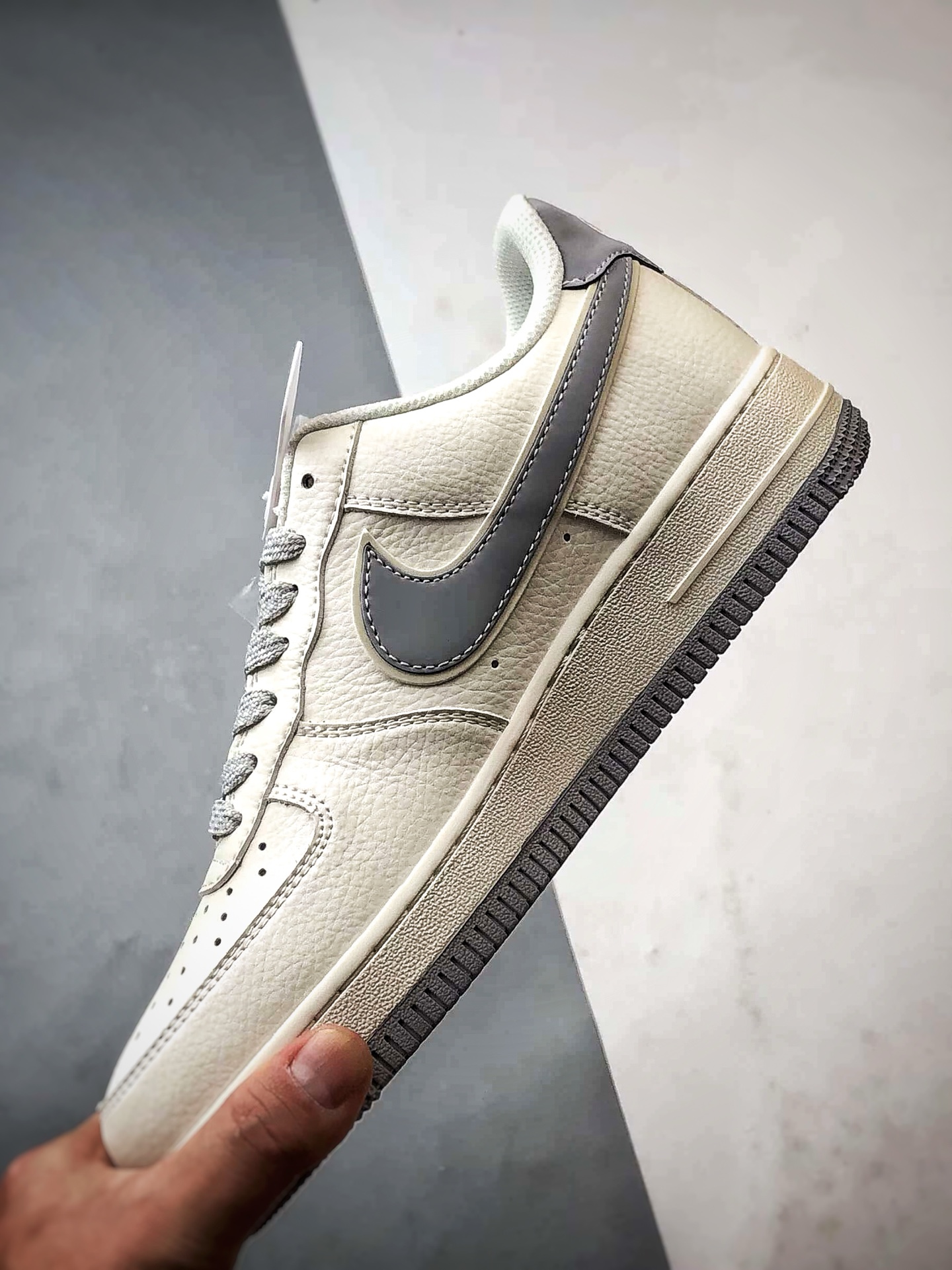 Stussy x Air Force 1 Low 米白灰三小钩 CS5288-040