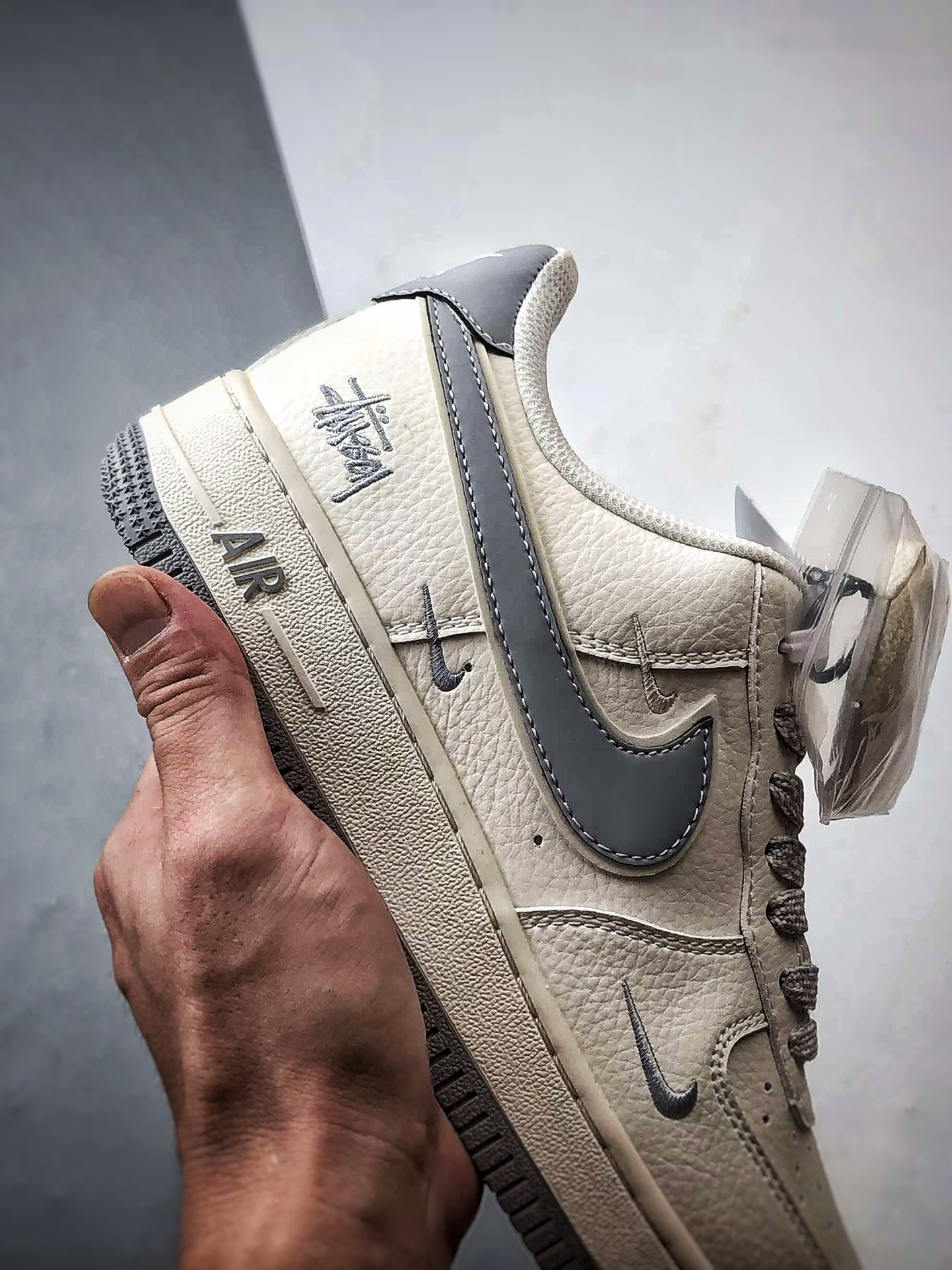 Stussy x Air Force 1 Low 米白灰三小钩 CS5288-040