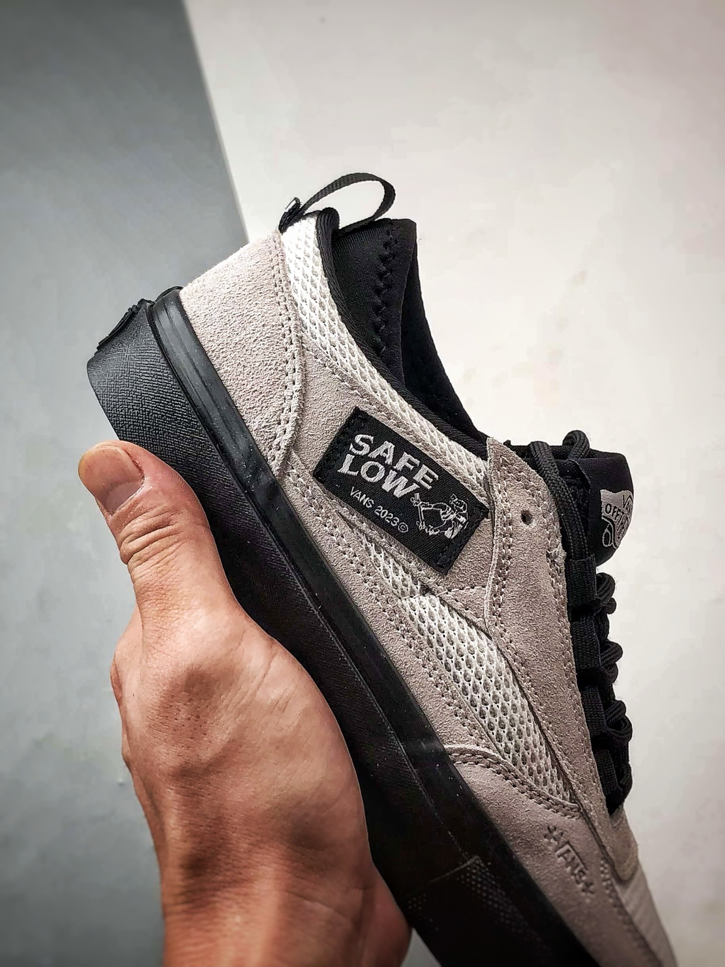 Atiba Jefferson x Vans Skate Safe 灰白黑 舒适百搭轻便滑板鞋 VN000EEHBWI