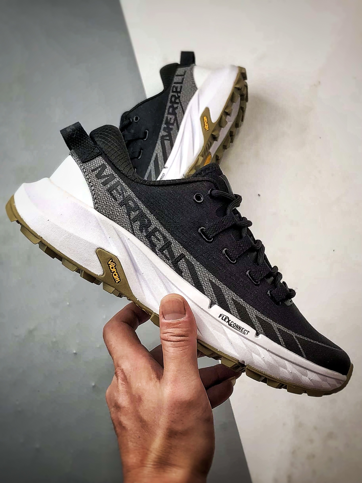 Merrell迈乐 Agility Peak 4 黑白 简约舒适蜂鸟户外织物透气越野跑步鞋