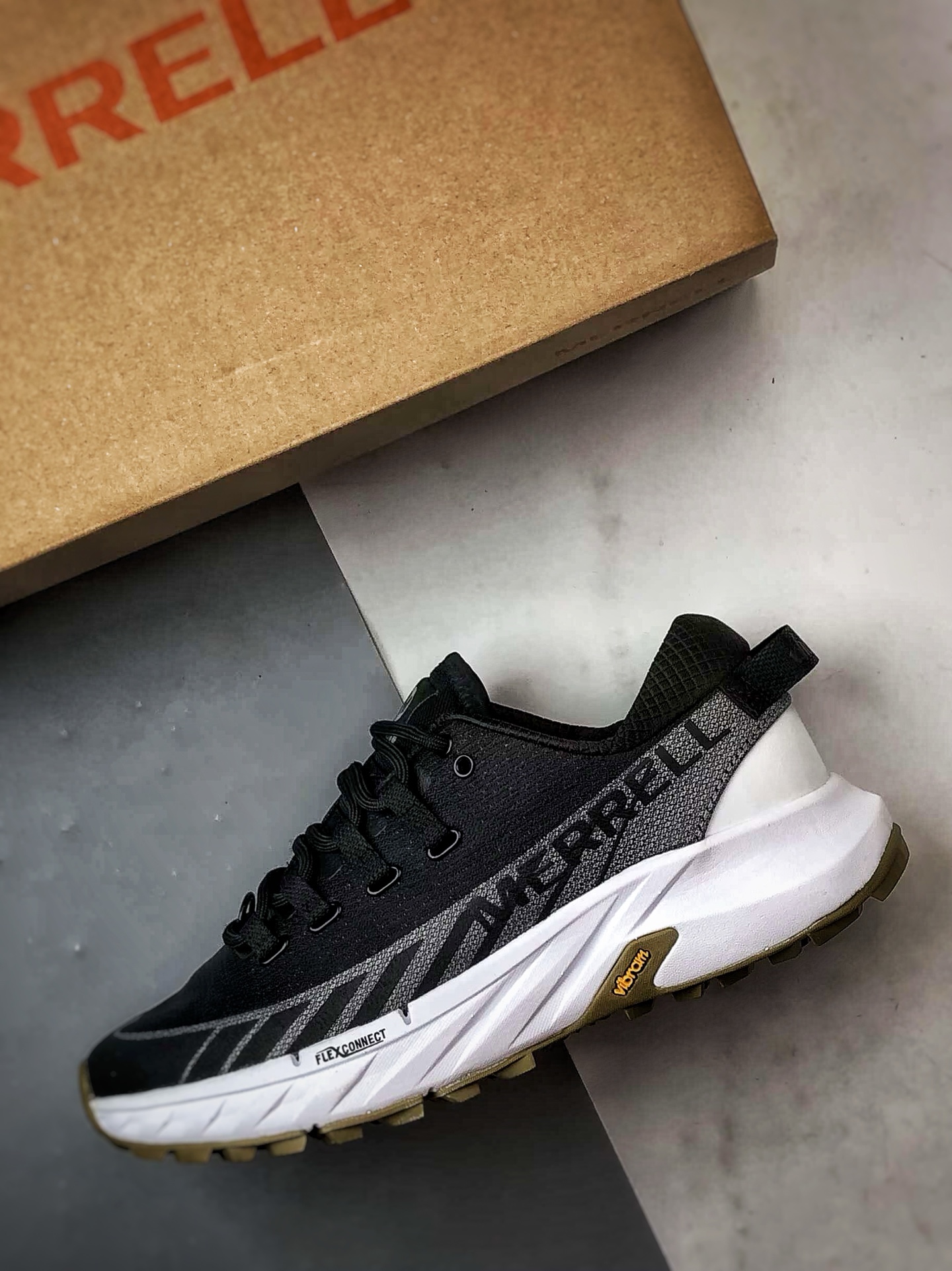 Merrell迈乐 Agility Peak 4 黑白 简约舒适蜂鸟户外织物透气越野跑步鞋