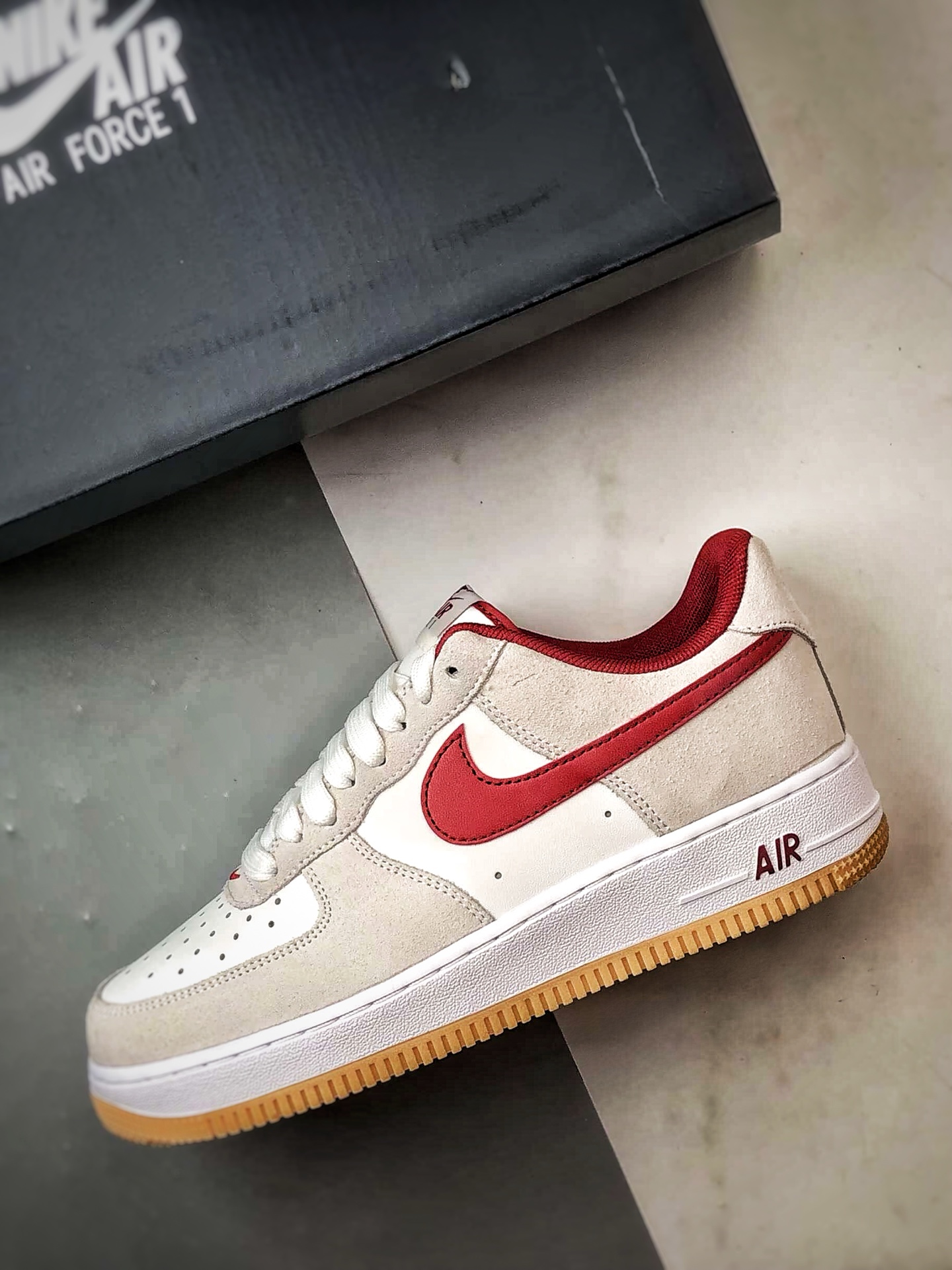 Air Force 1 '07 Low 米白红 IB6388-101