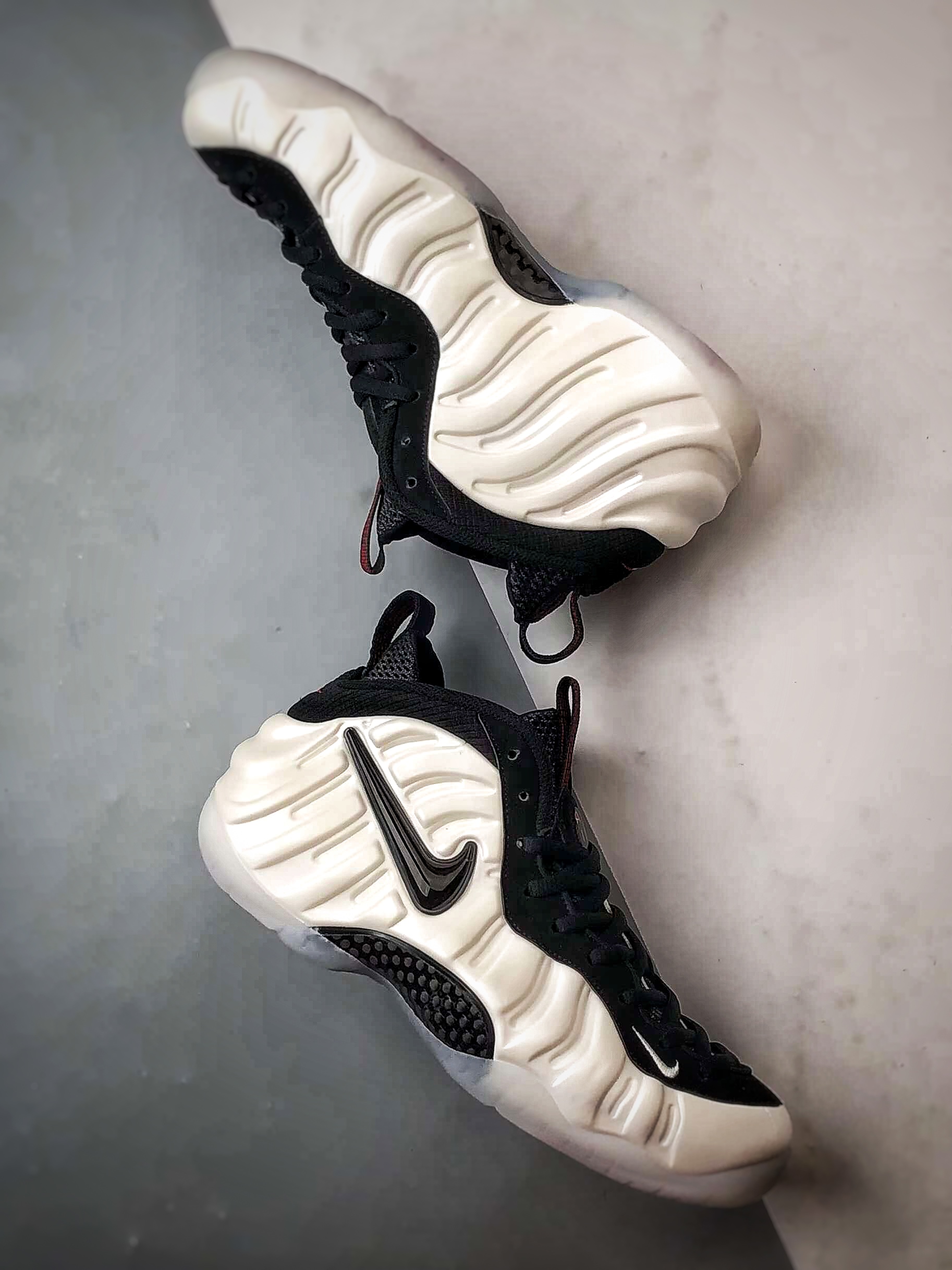 NK Foamposlie Pro Pearl 白黑珍珠喷 HF0794-200