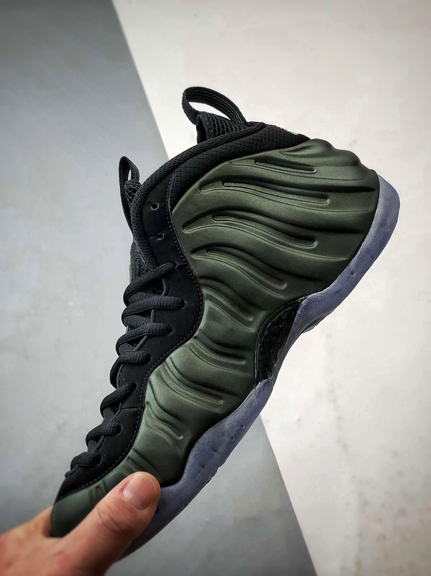 NK Foamposlie Pro Pine Green 松绿喷 HF0794-300