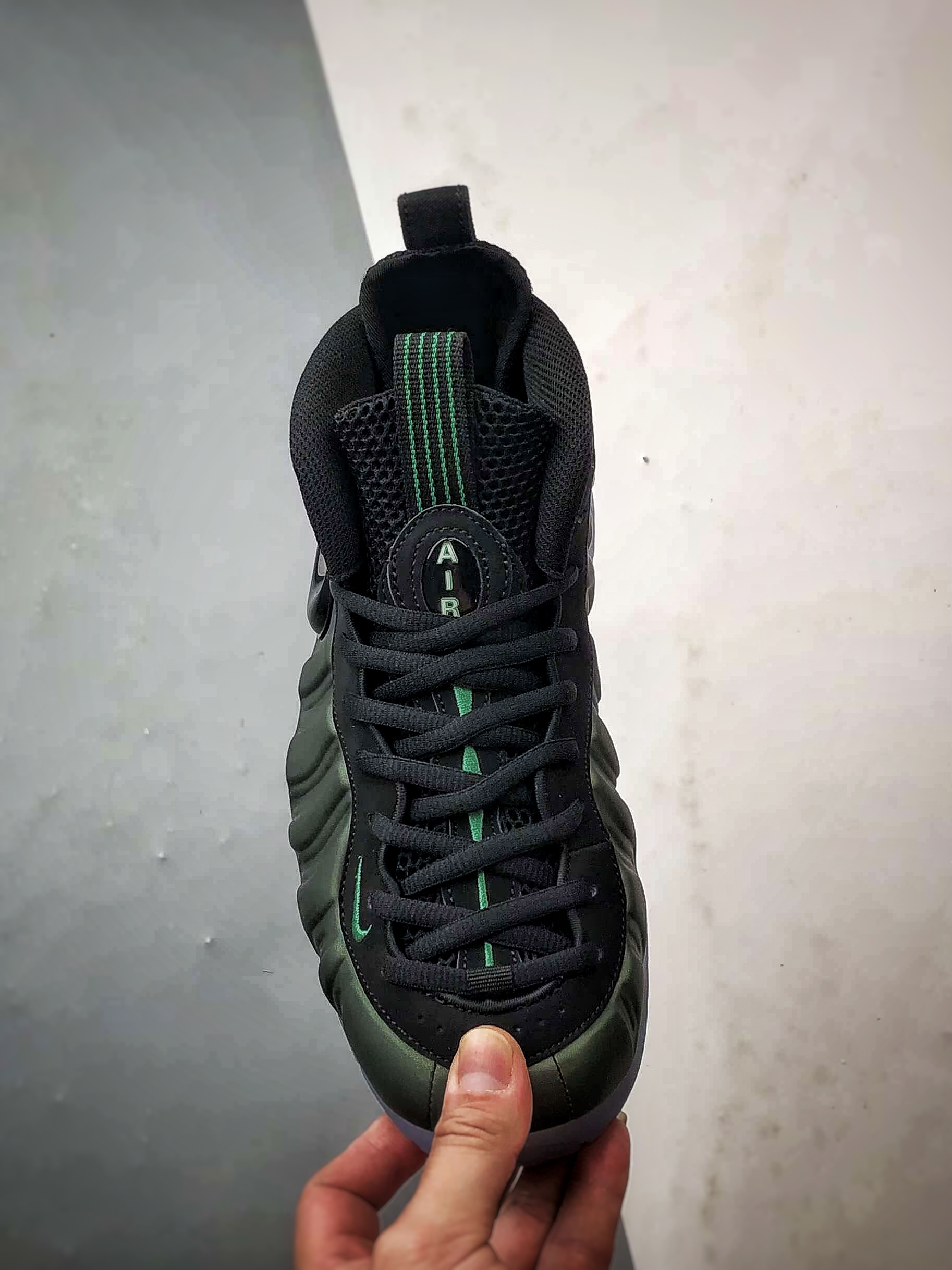 NK Foamposlie Pro Pine Green 松绿喷 HF0794-300