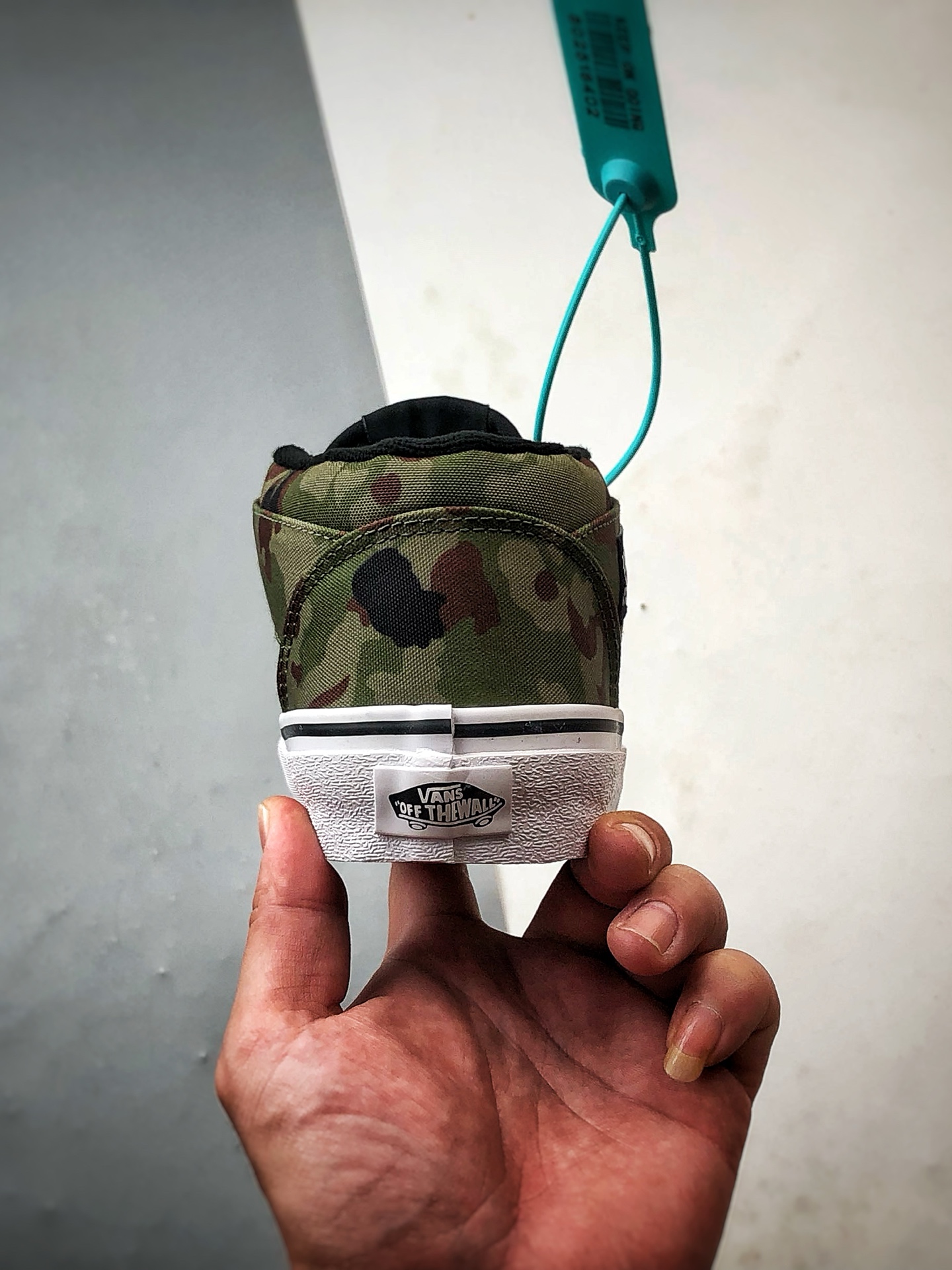 Vans Skate Half Cab 黑绿迷彩 美式复古休闲中帮休闲职业滑板鞋 VN000DZ3BLK-High Quatity Cheap Brand wholesale wholesaler seller Clothes Bags handbags Sneakers Top Fashion Clothing Shoes from China Factory Chinese suppliers best Quality Beautiful Price Vans Skate Half Cab 黑绿迷彩 美式复古休闲中帮休闲职业滑板鞋 VN000DZ3BLK