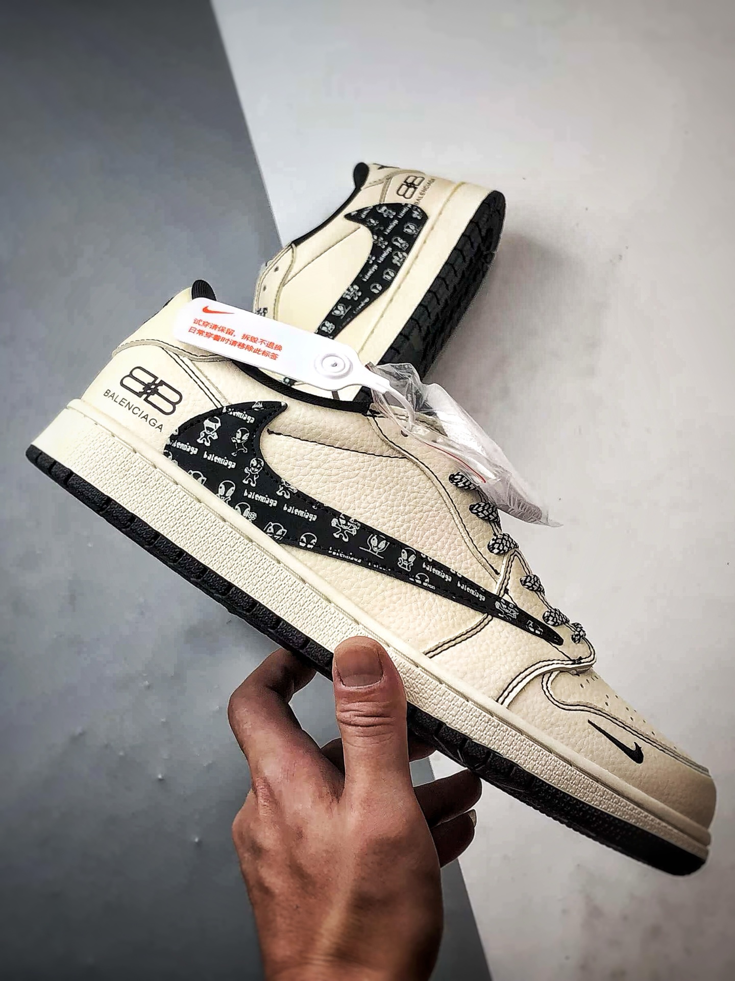 Air Jordan 1 Low ”高端定制” 巴黎米白黑印花倒钩 DS2025-002-High Quatity Cheap Brand wholesale wholesaler seller Clothes Bags handbags Sneakers Top Fashion Clothing Shoes from China Factory Chinese suppliers best Quality Beautiful Price Air Jordan 1 Low ”高端定制” 巴黎米白黑印花倒钩 DS2025-002