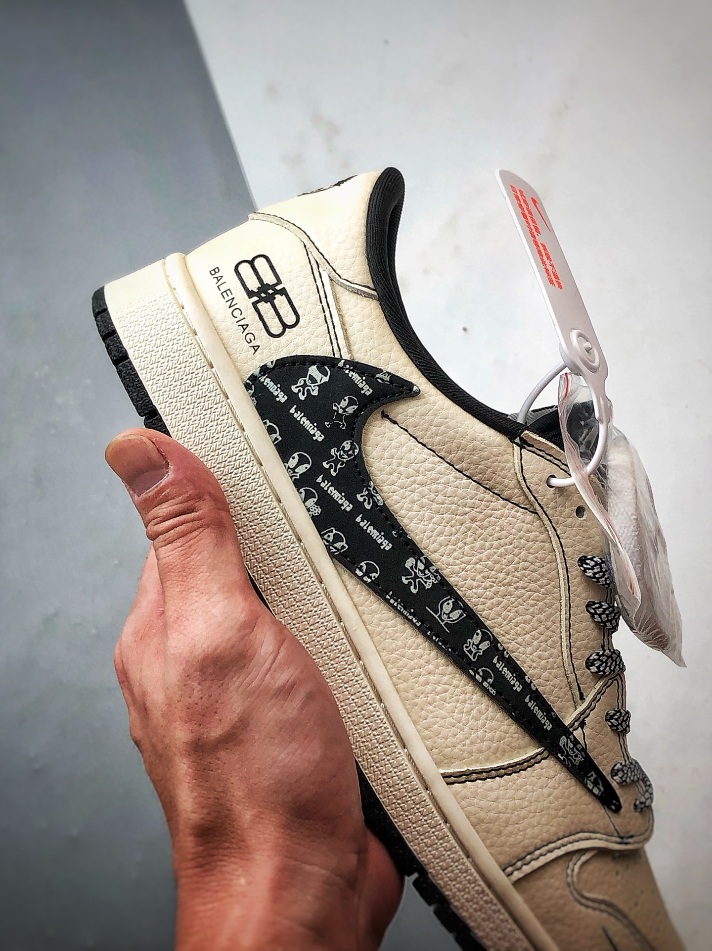 Air Jordan 1 Low ”高端定制” 巴黎米白黑印花倒钩 DS2025-002-High Quatity Cheap Brand wholesale wholesaler seller Clothes Bags handbags Sneakers Top Fashion Clothing Shoes from China Factory Chinese suppliers best Quality Beautiful Price Air Jordan 1 Low ”高端定制” 巴黎米白黑印花倒钩 DS2025-002