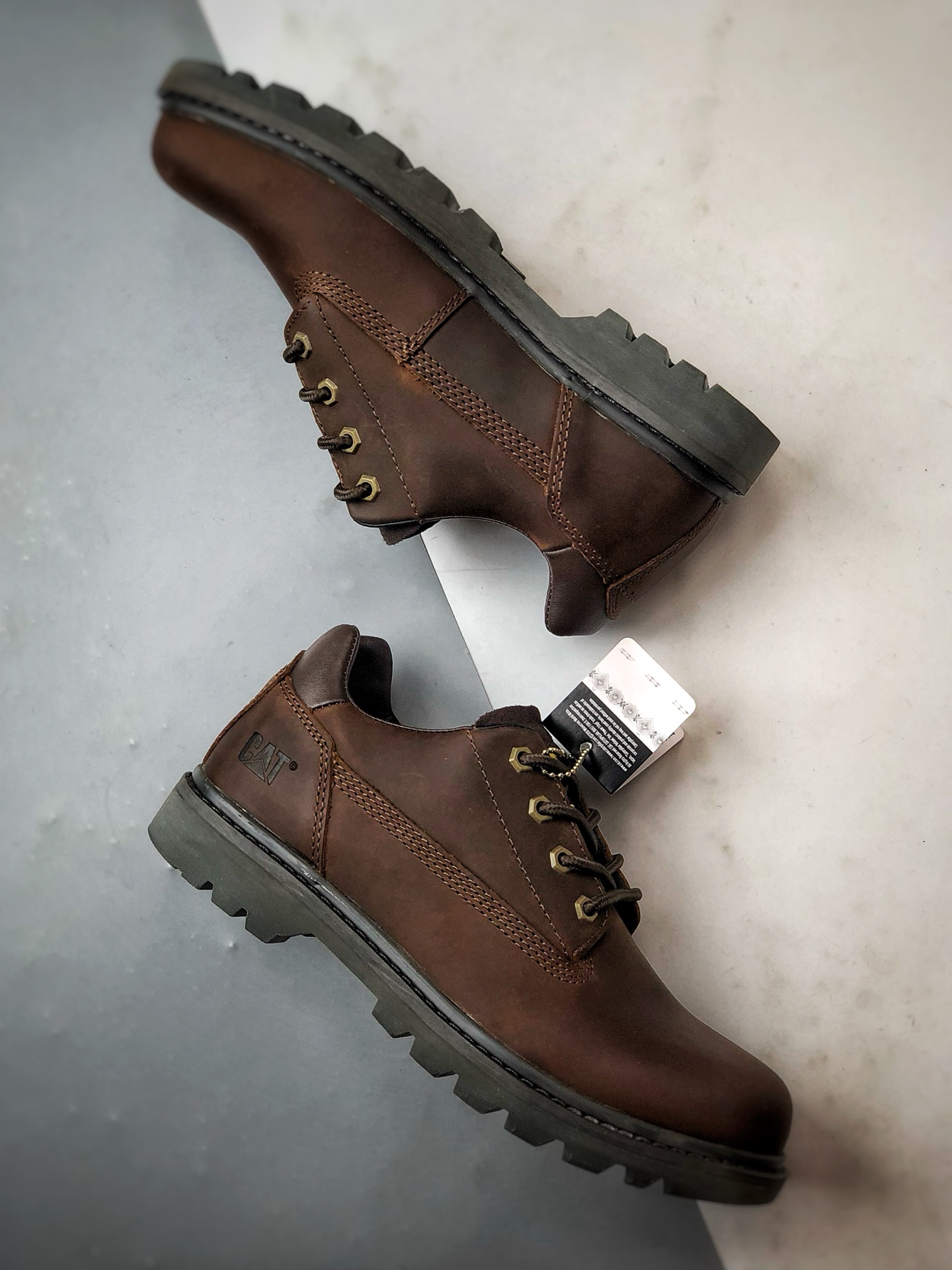 CAT/卡特 硬汉推土机品牌 秋冬新款 户外低帮舒适休闲工装鞋 P110439-High Quatity Cheap Brand wholesale wholesaler seller Clothes Bags handbags Sneakers Top Fashion Clothing Shoes from China Factory Chinese suppliers best Quality Beautiful Price CAT/卡特 硬汉推土机品牌 秋冬新款 户外低帮舒适休闲工装鞋 P110439