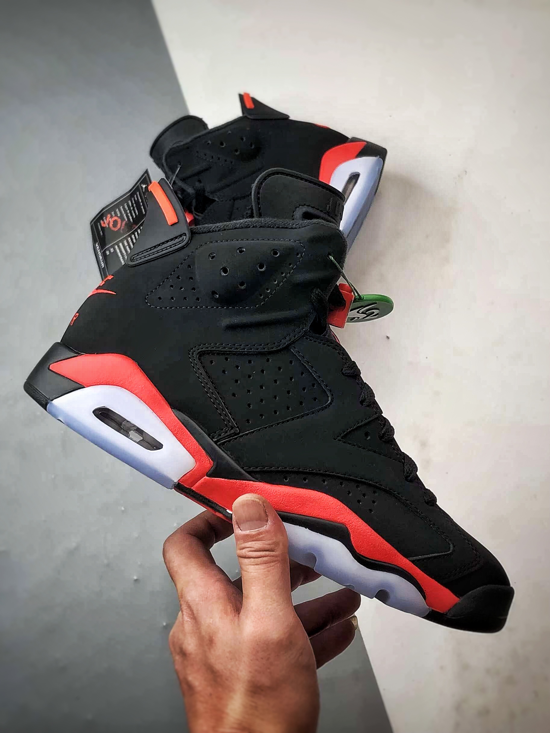 Air Jordan 6 ”Reverse Infrared” 黑红红外线 CT8529-001