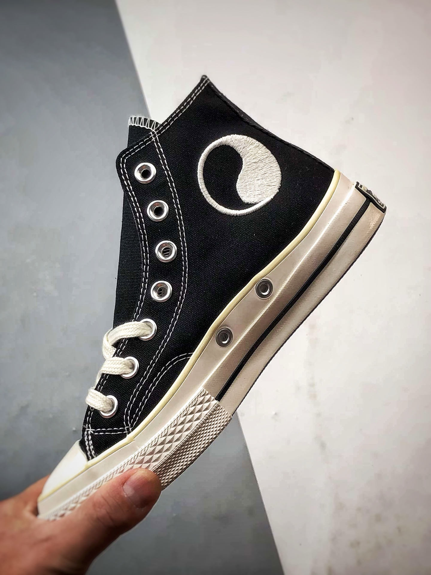 Converse x Our Legacy 黑色 太极阴阳联名高帮帆布鞋 A17694C