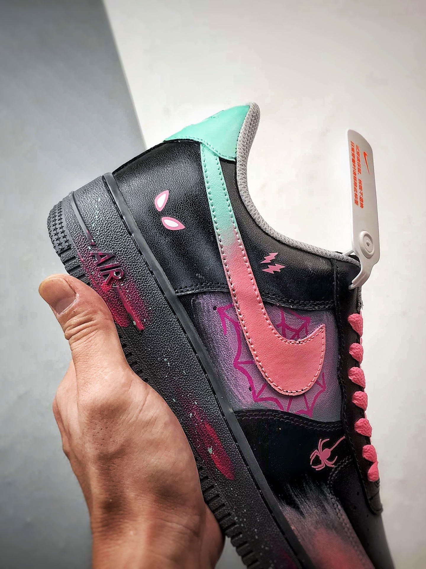 Air Force 1 '07 Low 粉电蛛影涂鸦 YD2425-011