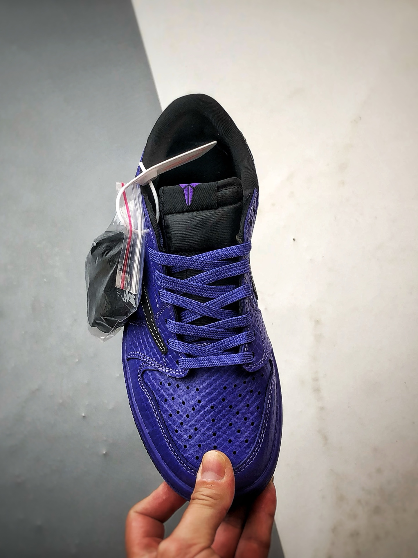 Air Jordan 1 Low ”高端定制” 科比蛇鳞纹紫黑倒钩 LD2028-038-High Quatity Cheap Brand wholesale wholesaler seller Clothes Bags handbags Sneakers Top Fashion Clothing Shoes from China Factory Chinese suppliers best Quality Beautiful Price Air Jordan 1 Low ”高端定制” 科比蛇鳞纹紫黑倒钩 LD2028-038