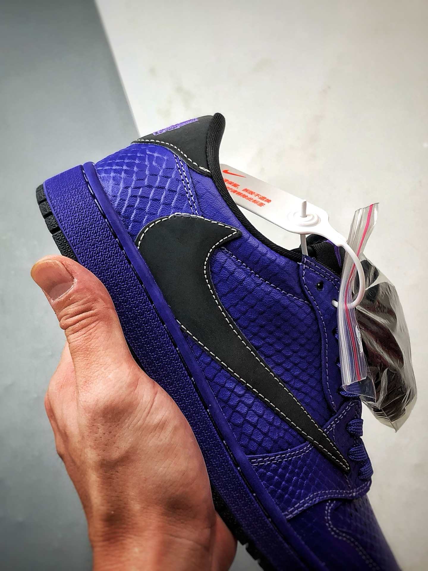 Air Jordan 1 Low ”高端定制” 科比蛇鳞纹紫黑倒钩 LD2028-038-High Quatity Cheap Brand wholesale wholesaler seller Clothes Bags handbags Sneakers Top Fashion Clothing Shoes from China Factory Chinese suppliers best Quality Beautiful Price Air Jordan 1 Low ”高端定制” 科比蛇鳞纹紫黑倒钩 LD2028-038