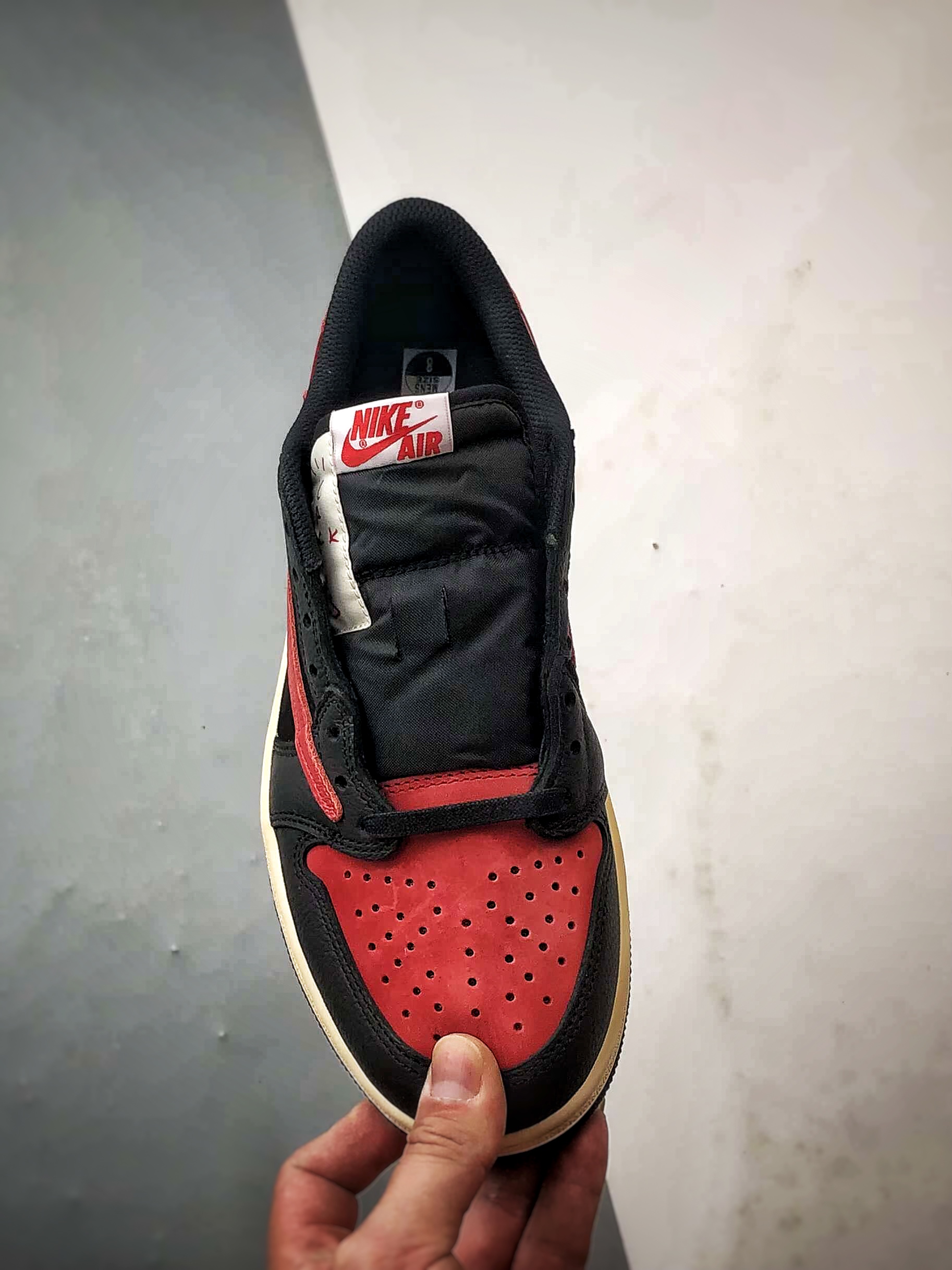 Travis Scott x Air Jordan 1 Low 定制款 倒钩低帮黑红 DM7866-061