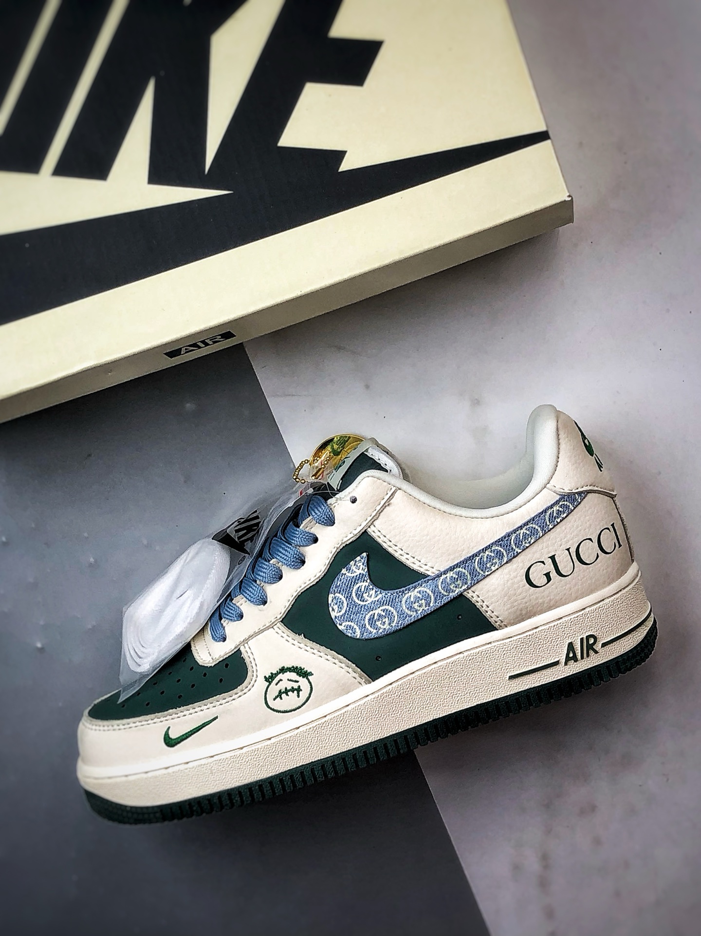 Gucci x Air Force 1 Low 米绿织布蓝钩 DD1982-300
