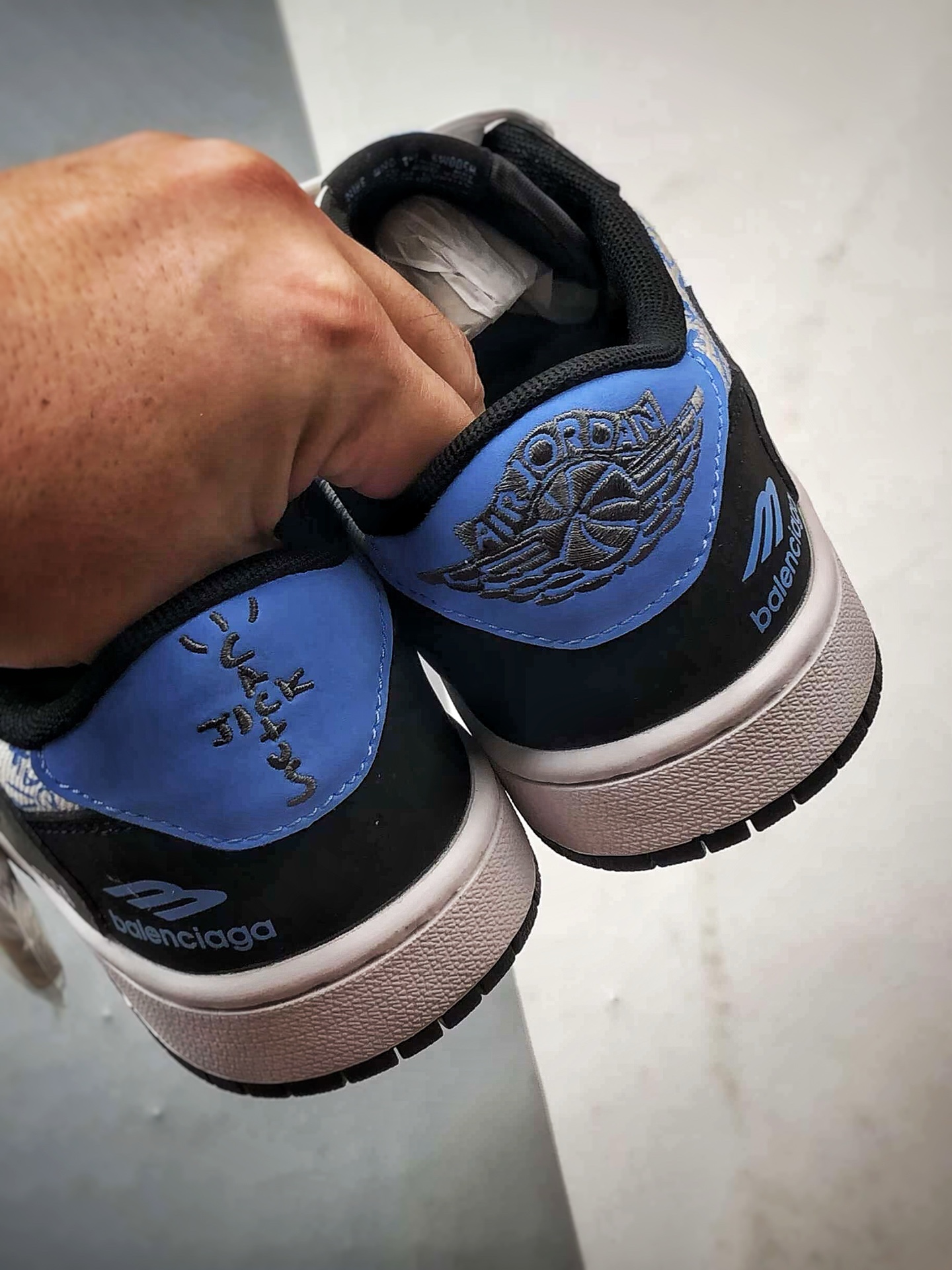 Air Jordan 1 Low ”高端定制” 巴黎印花黑蓝灰倒钩 XD0798-306