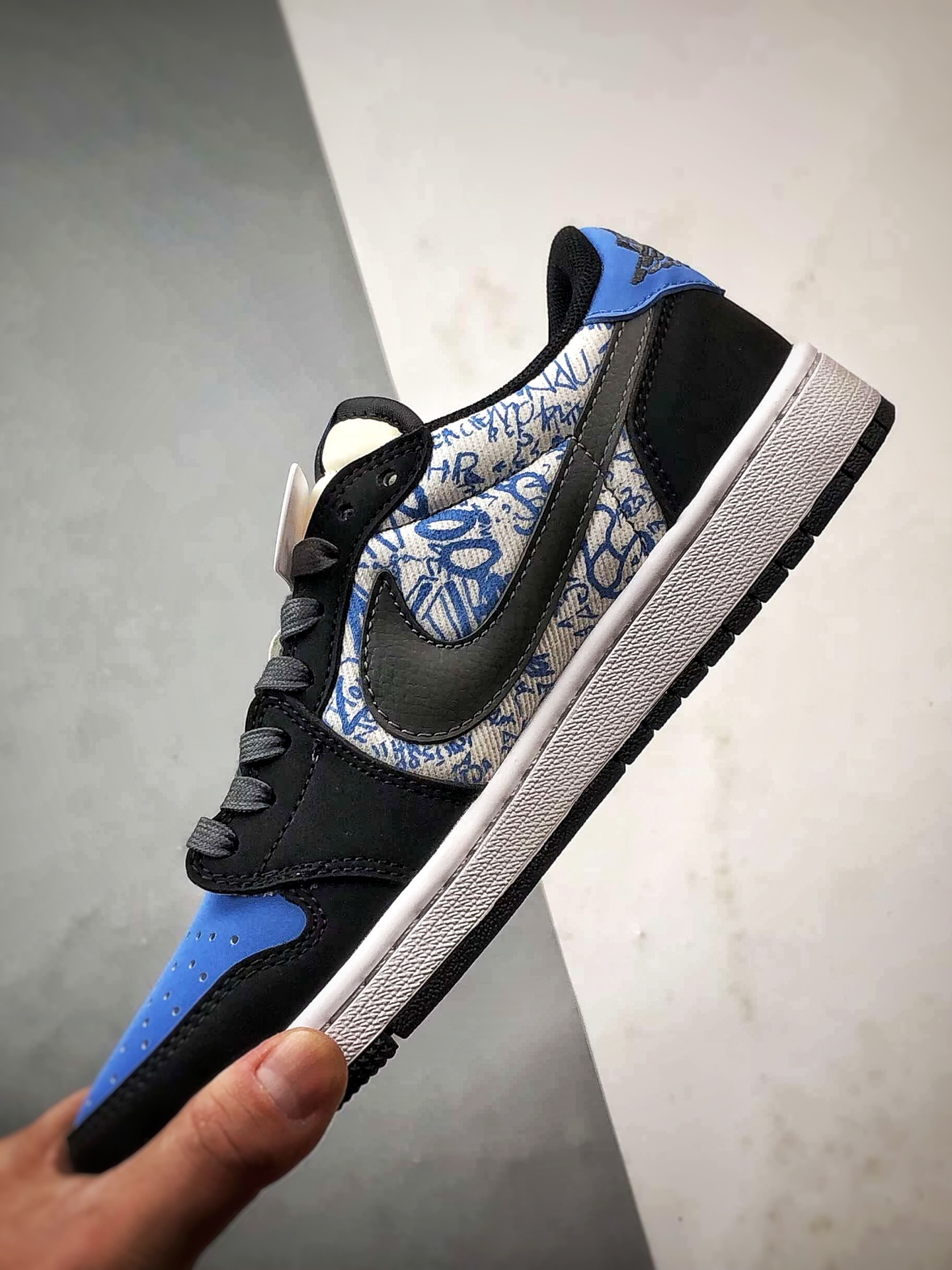 Air Jordan 1 Low ”高端定制” 巴黎印花黑蓝灰倒钩 XD0798-306