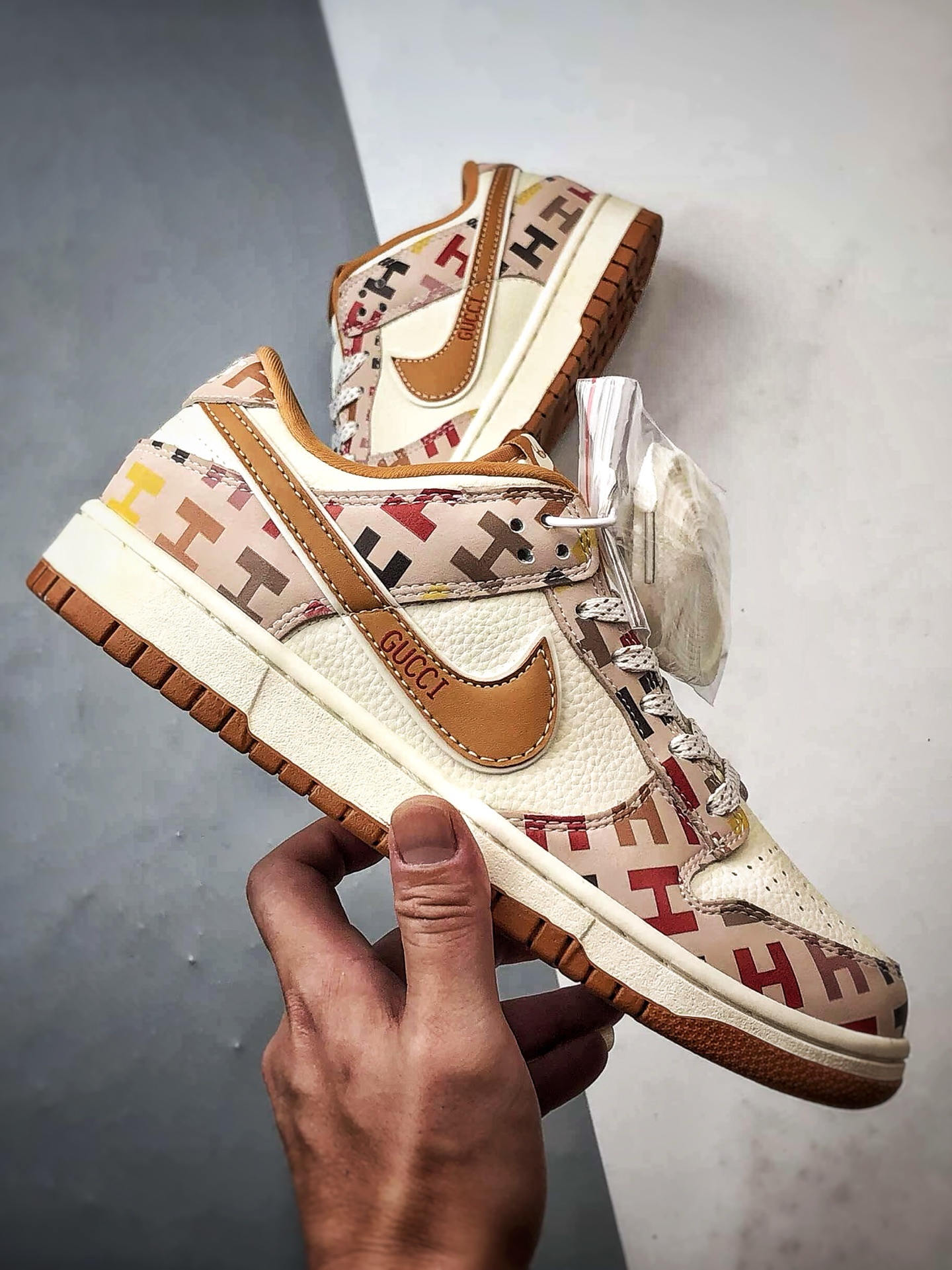 NK Dunk Low Retro ”DIY高端定制” 古驰印花多彩多姿 低帮休闲运动板鞋 SR8888-012