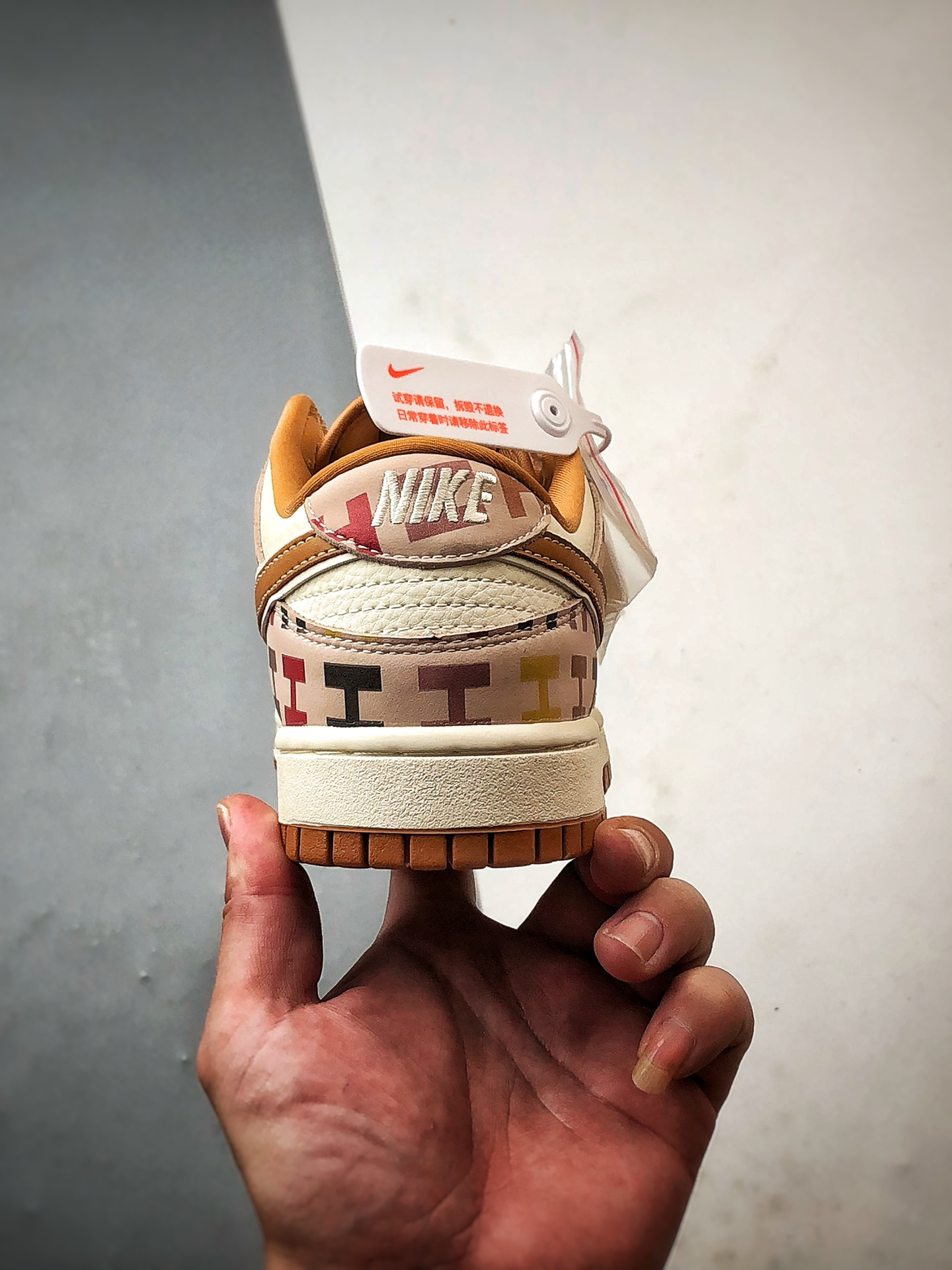 NK Dunk Low Retro ”DIY高端定制” 古驰印花多彩多姿 低帮休闲运动板鞋 SR8888-012