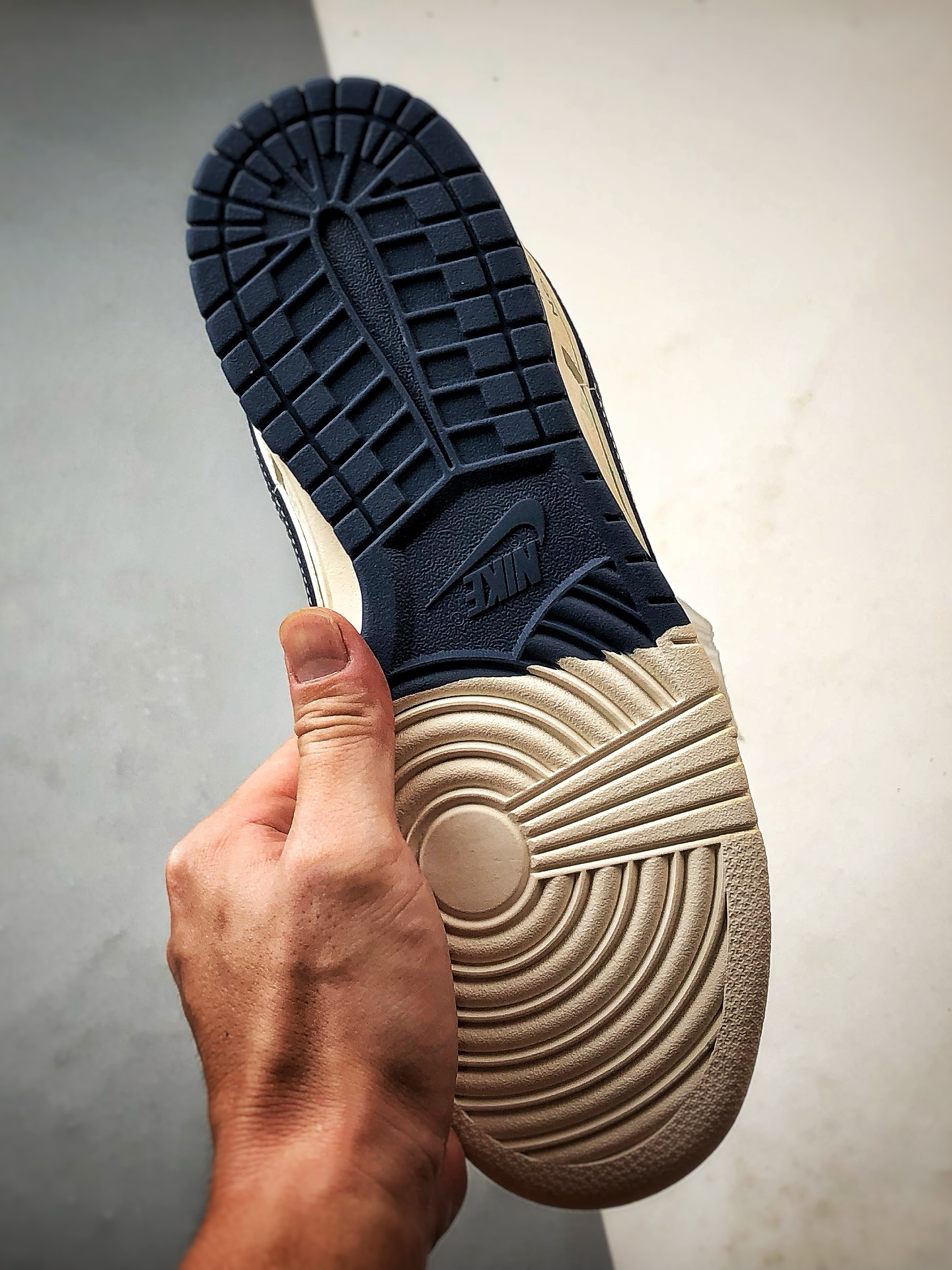 NK Dunk Low Retro ”DIY高端定制” LV米白藏蓝 低帮休闲运动板鞋 HT5088-610