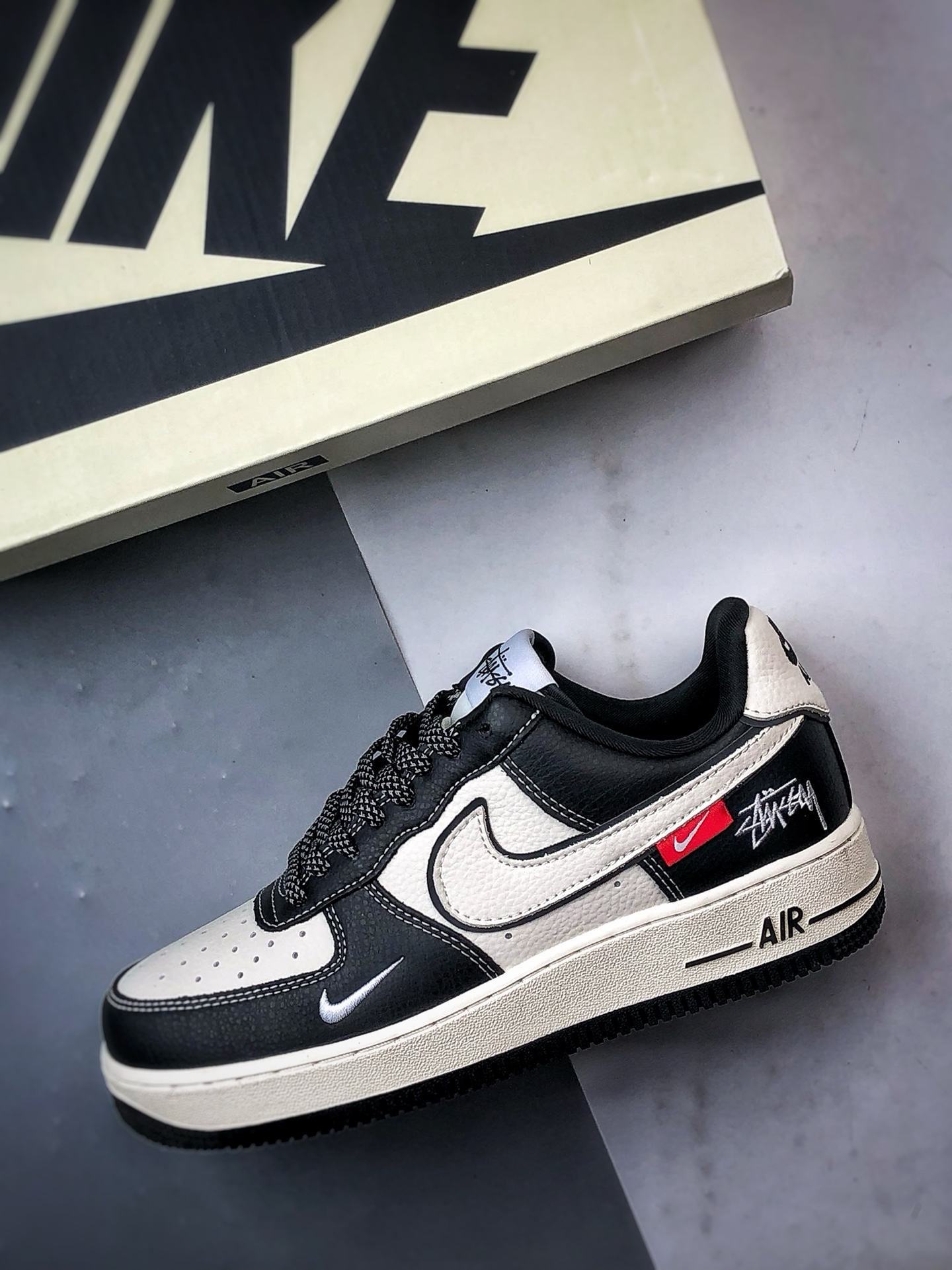 280 Stussy x Air Force 1 Low 黑白 DD1982-318