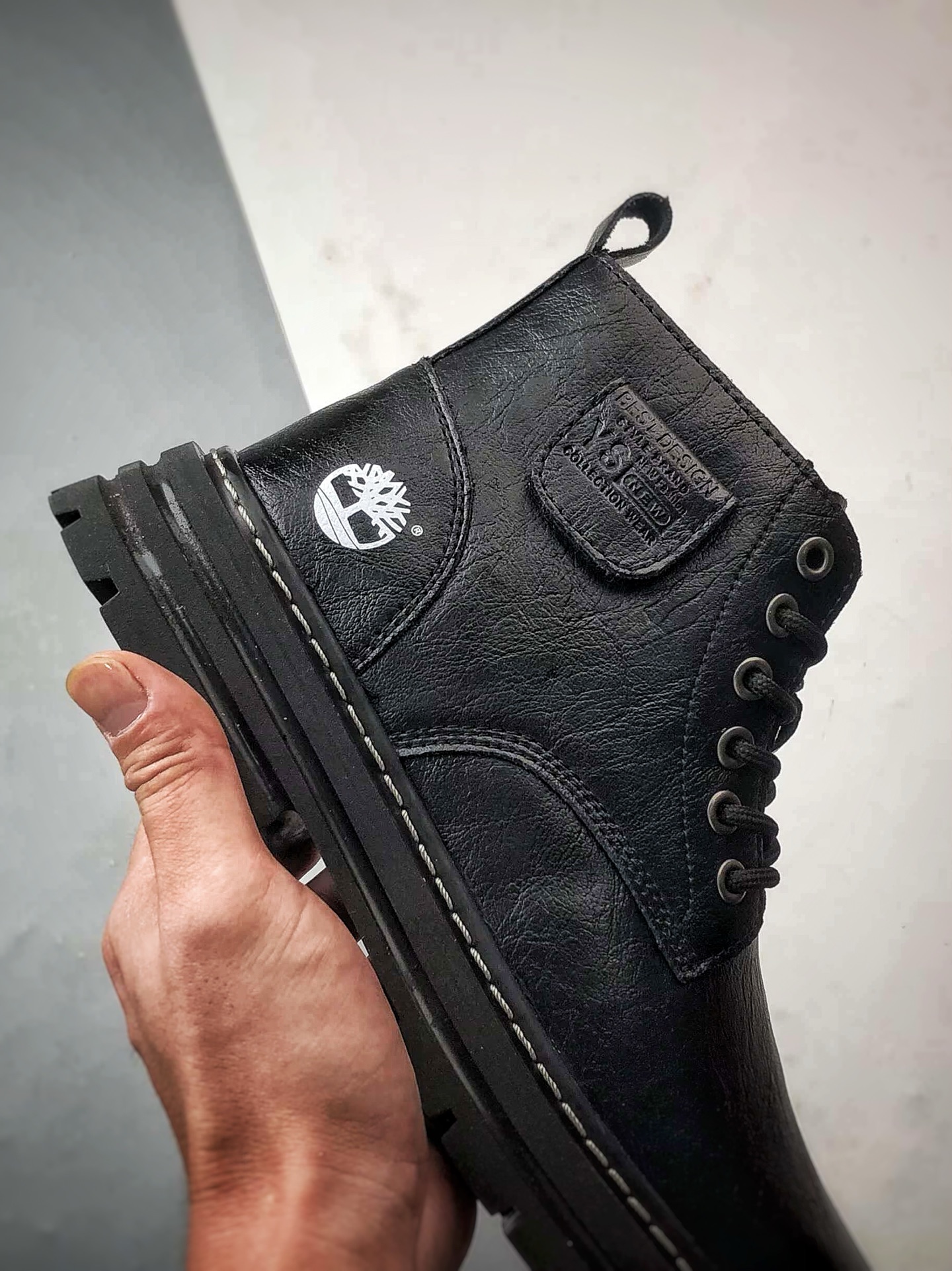 240 Timberland 天伯伦/添柏岚 2025秋冬新款 经典高帮休闲男鞋 TB9977