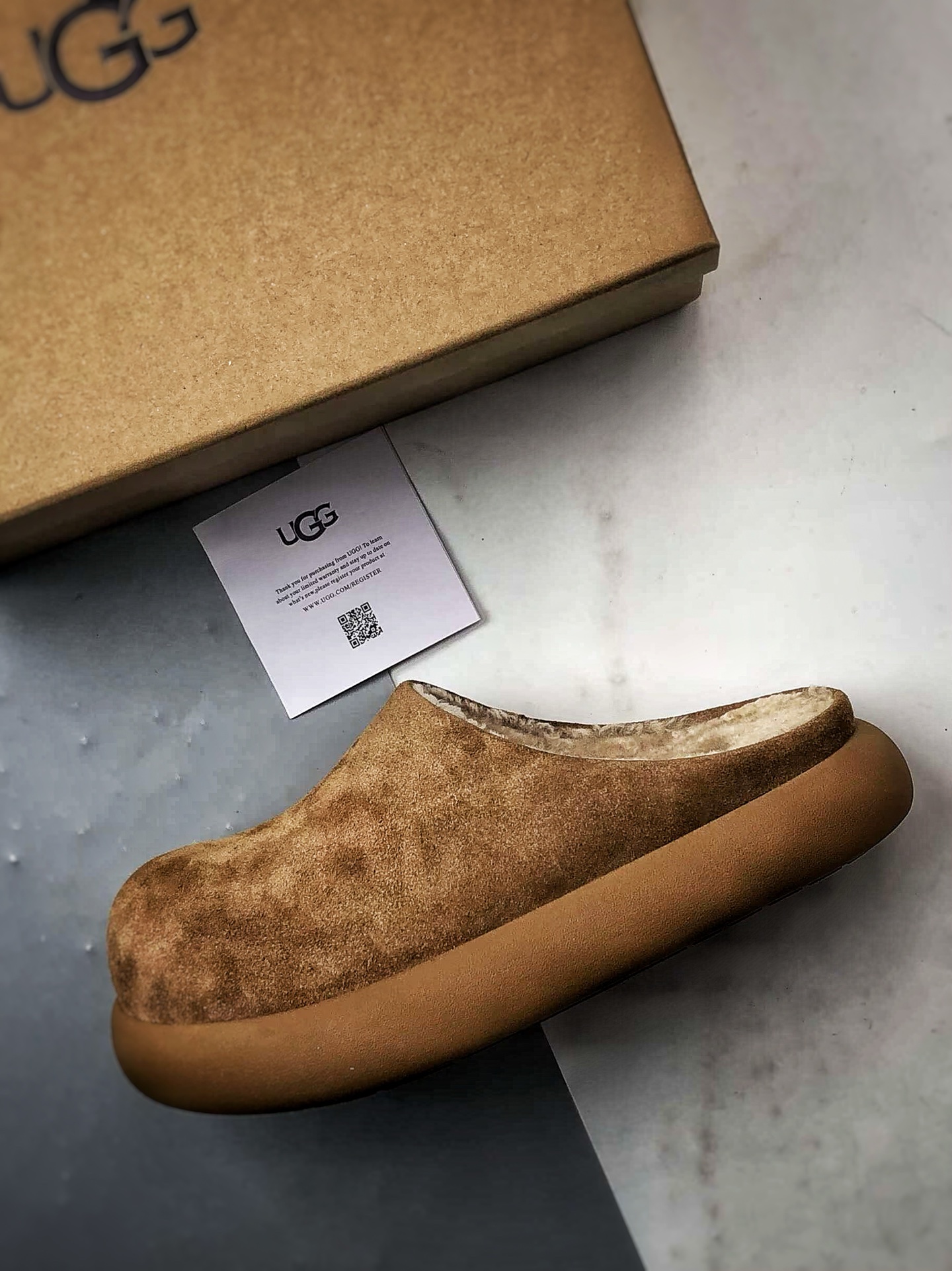 220 UGG 厚底土豆大头雪地靴 栗色