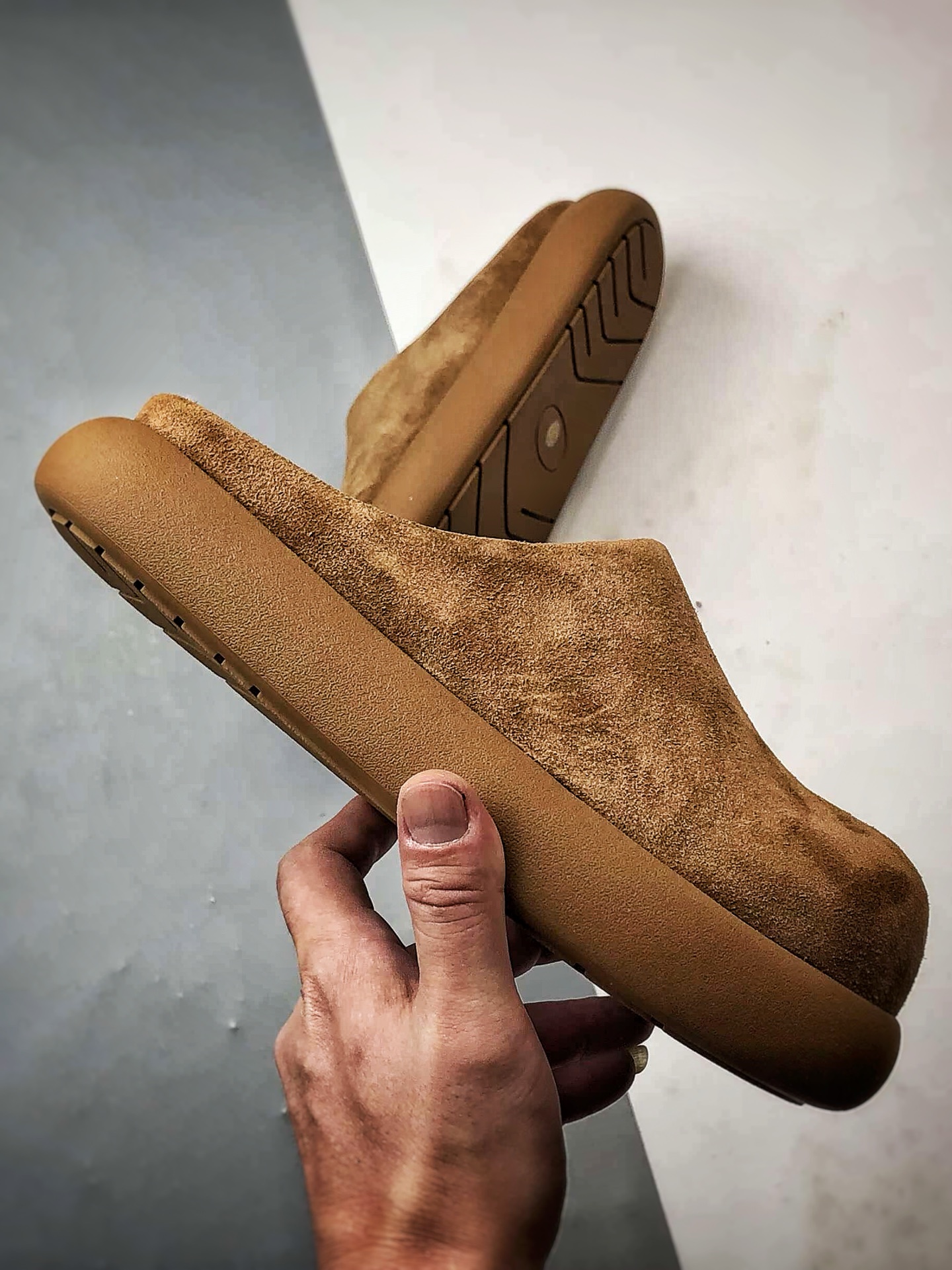 220 UGG 厚底土豆大头雪地靴 栗色