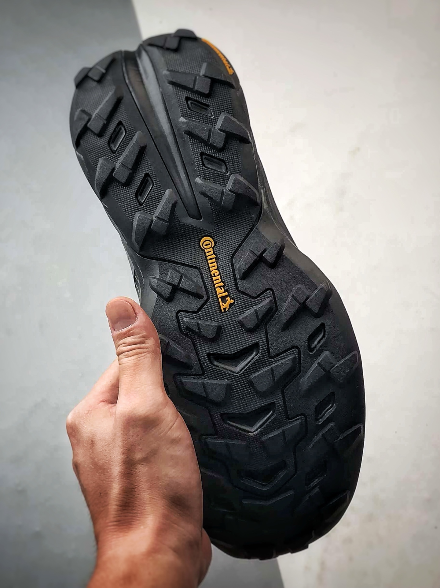 190 AD Terrex X Free Hiker GTX Shoes 黑灰 户外防水透湿透汽运动登山徒步鞋 HQ4888