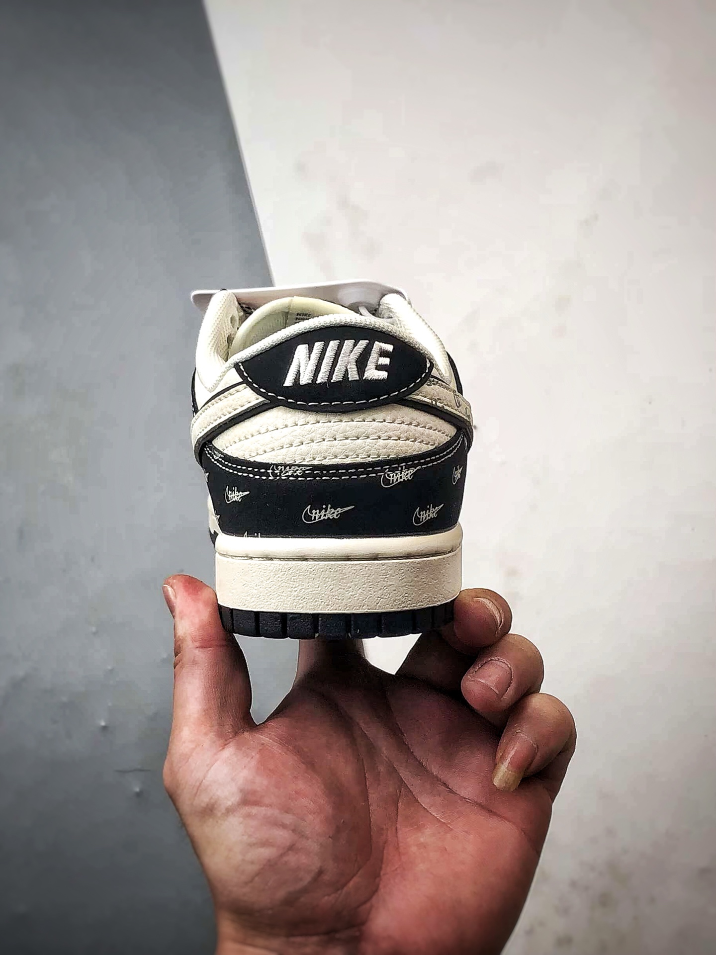 290 NK Dunk Low Retro ”DIY高端定制” 古驰印花米白黑 低帮休闲运动板鞋 JP1648-021