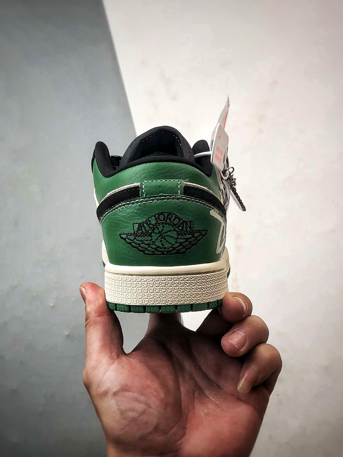 290 Air Jordan 1 Low ”高端定制” 斯图西涂鸦黑白绿 QJ1988-004