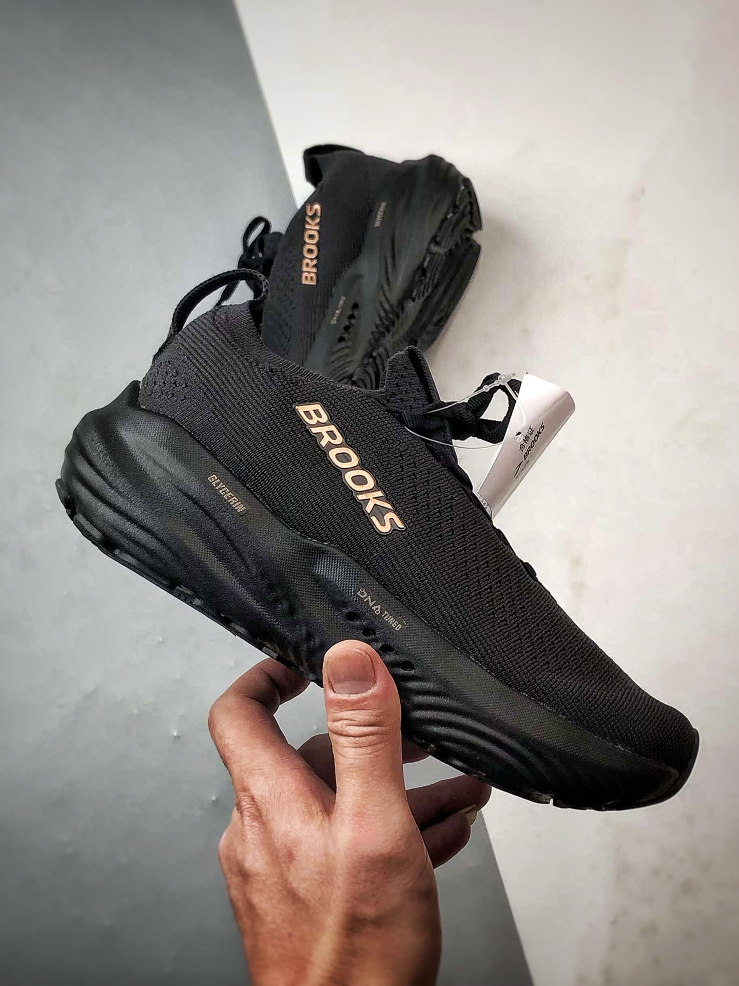 200 Brooks/布鲁克斯 Glycerin StealthFit 22 黑色 甘油22代缓震马拉松氮气慢跑鞋