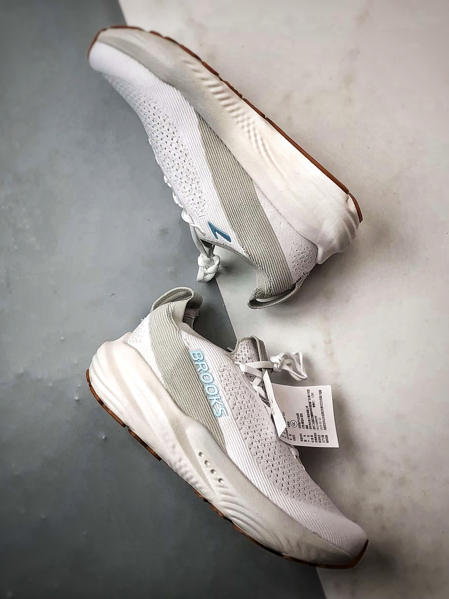 200 Brooks/布鲁克斯 Glycerin StealthFit 22 白灰 甘油22代缓震马拉松氮气慢跑鞋