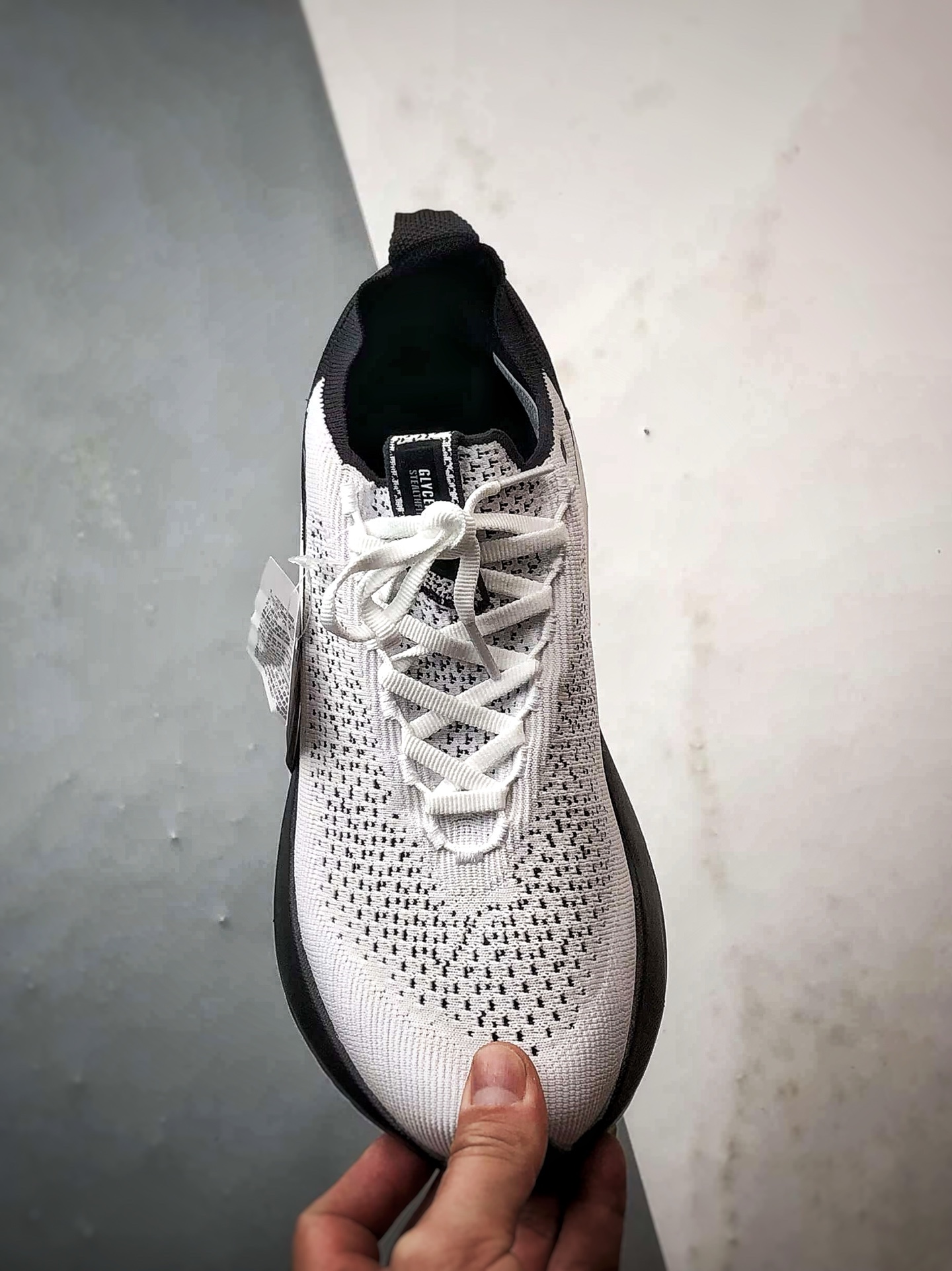 200 Brooks/布鲁克斯 Glycerin StealthFit 22 白黑 甘油22代缓震马拉松氮气慢跑鞋