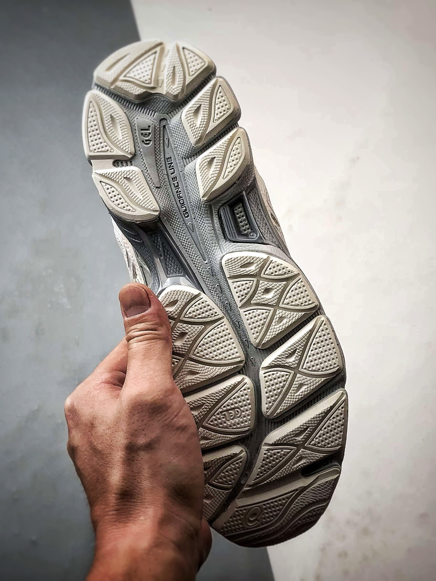 220 Asics Gel-N 复古单品 浅灰 亚瑟士新款厚底街头运动休闲鞋 1203A739-100