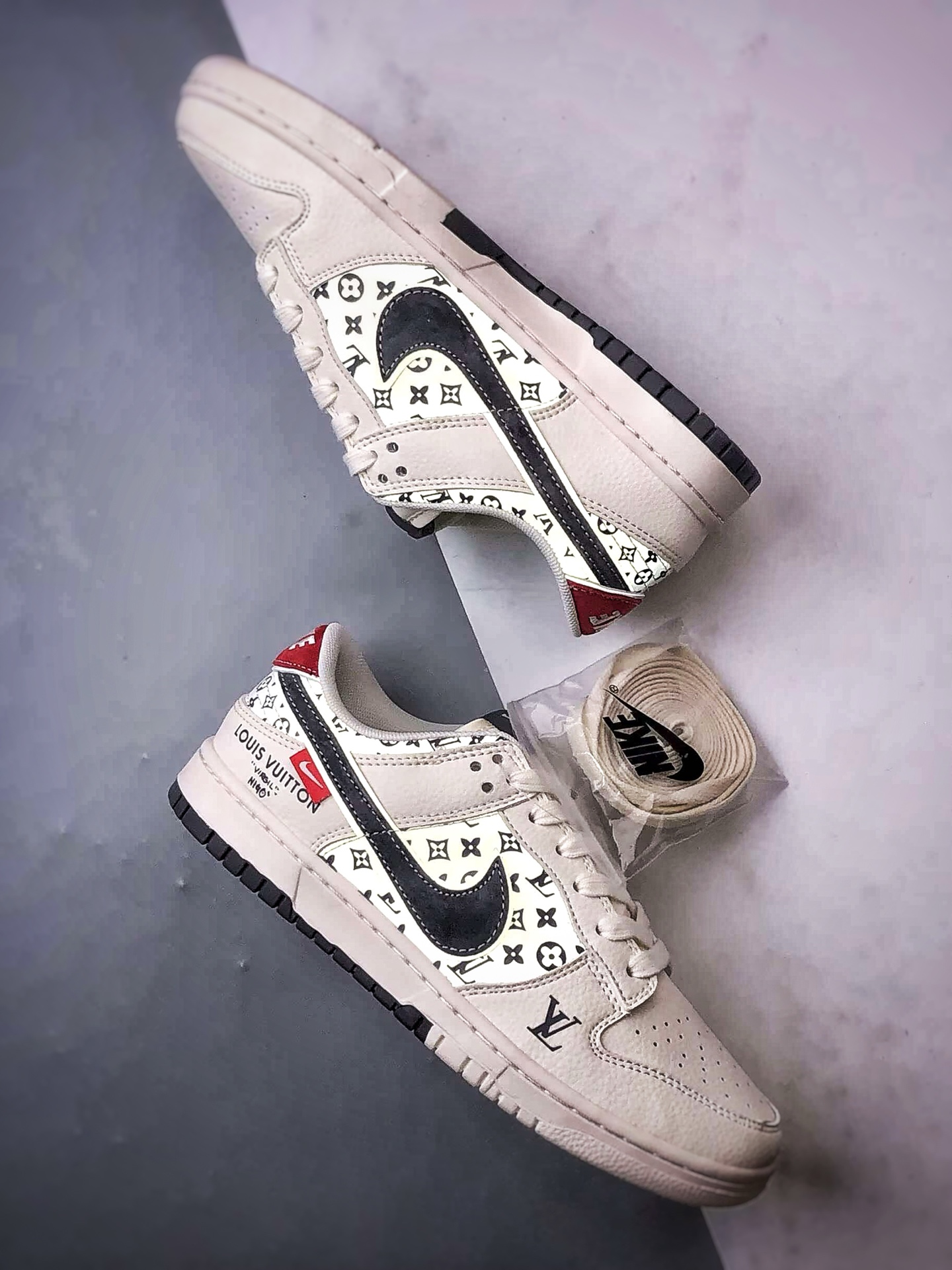 270 NK Dunk Low Retro ”DIY高端定制” LV米白深灰 低帮休闲运动板鞋 HT5088-609