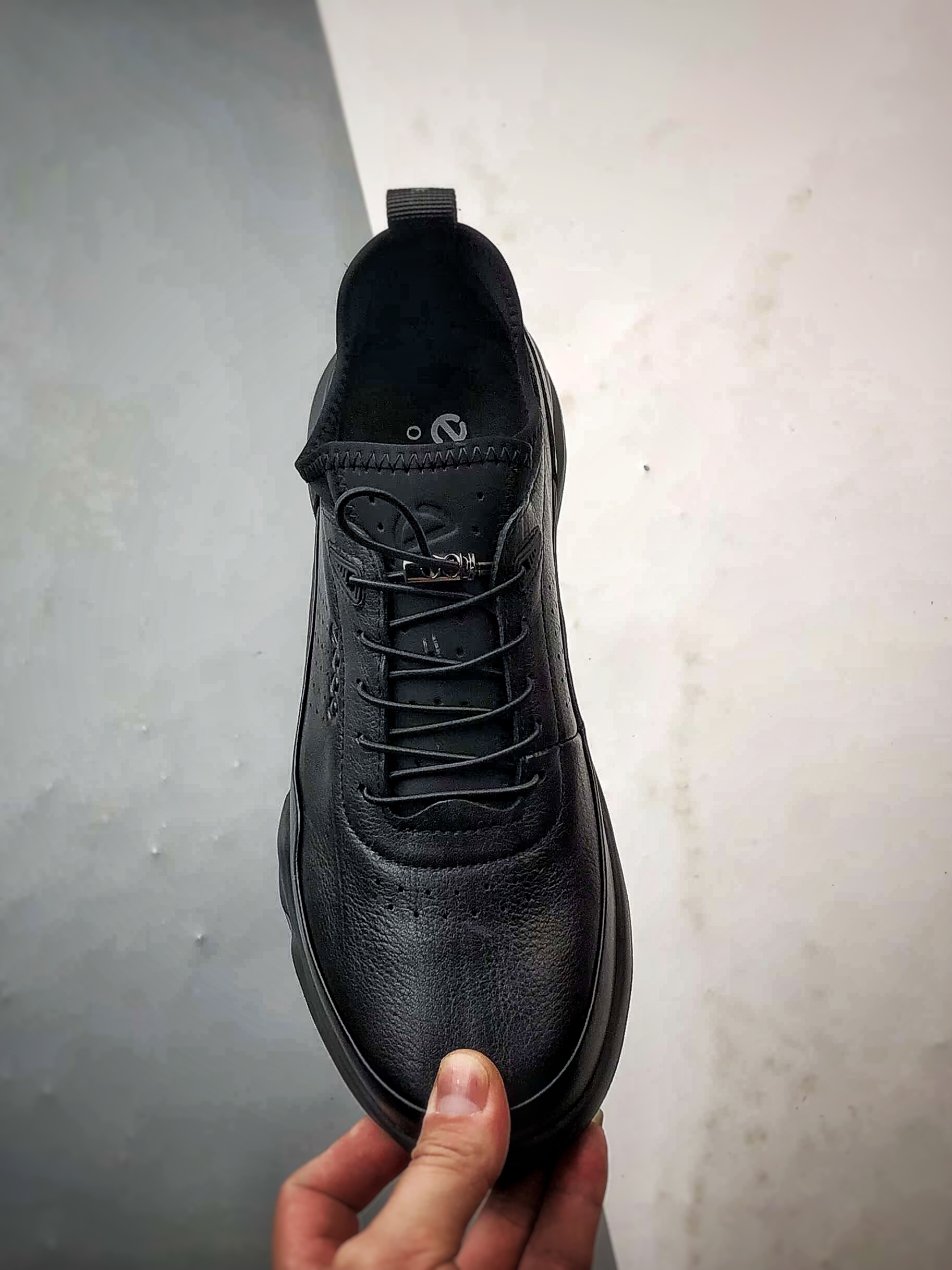 300 Ecco/爱步 健步C系列新款 Biom2025 透气防滑健步跑步鞋 516108