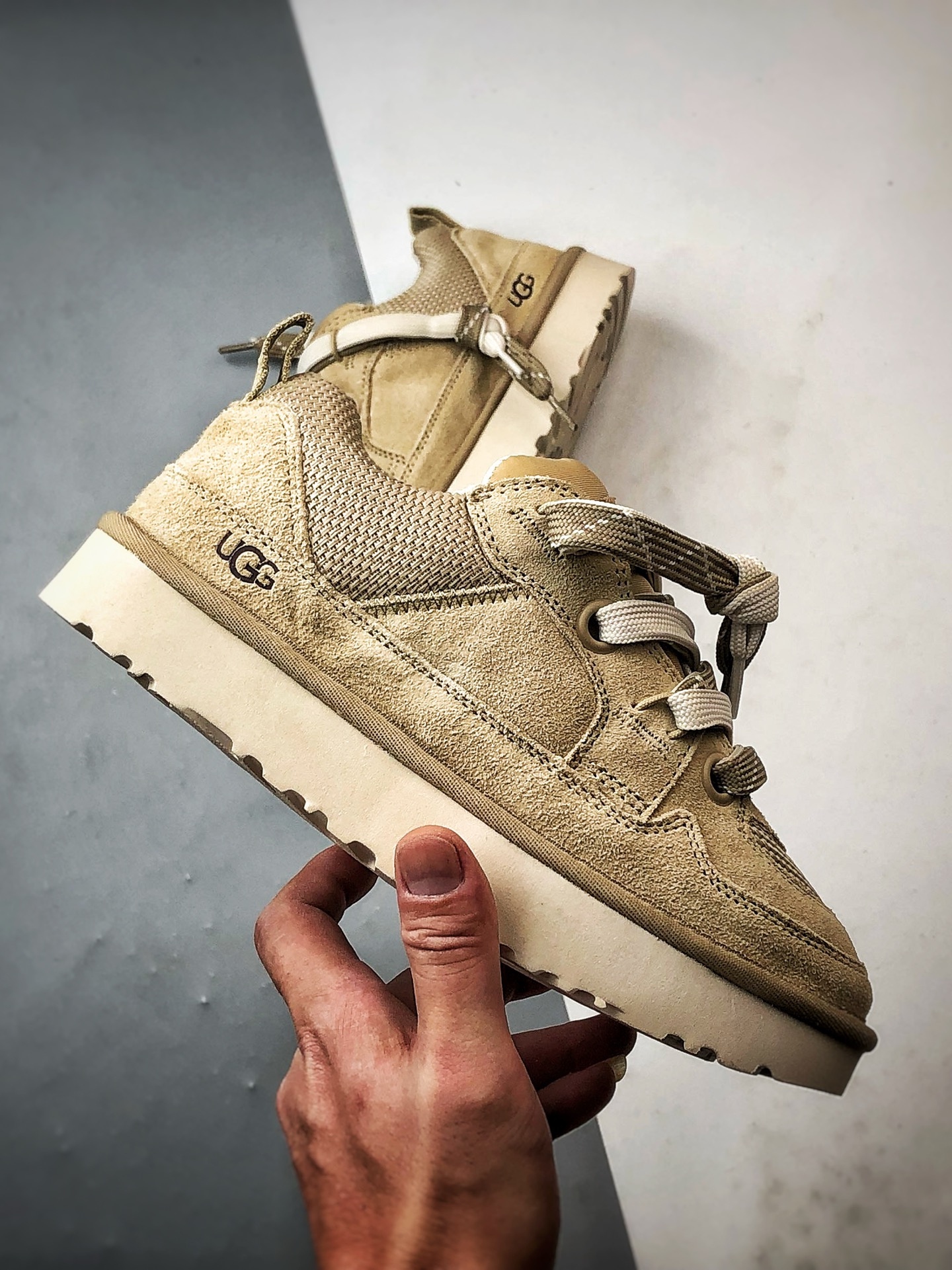 320 UGG Lowmel Lo 4032 梅尔系列 米灰 顶级莞产版 经典秋冬羊皮毛一体雪地靴