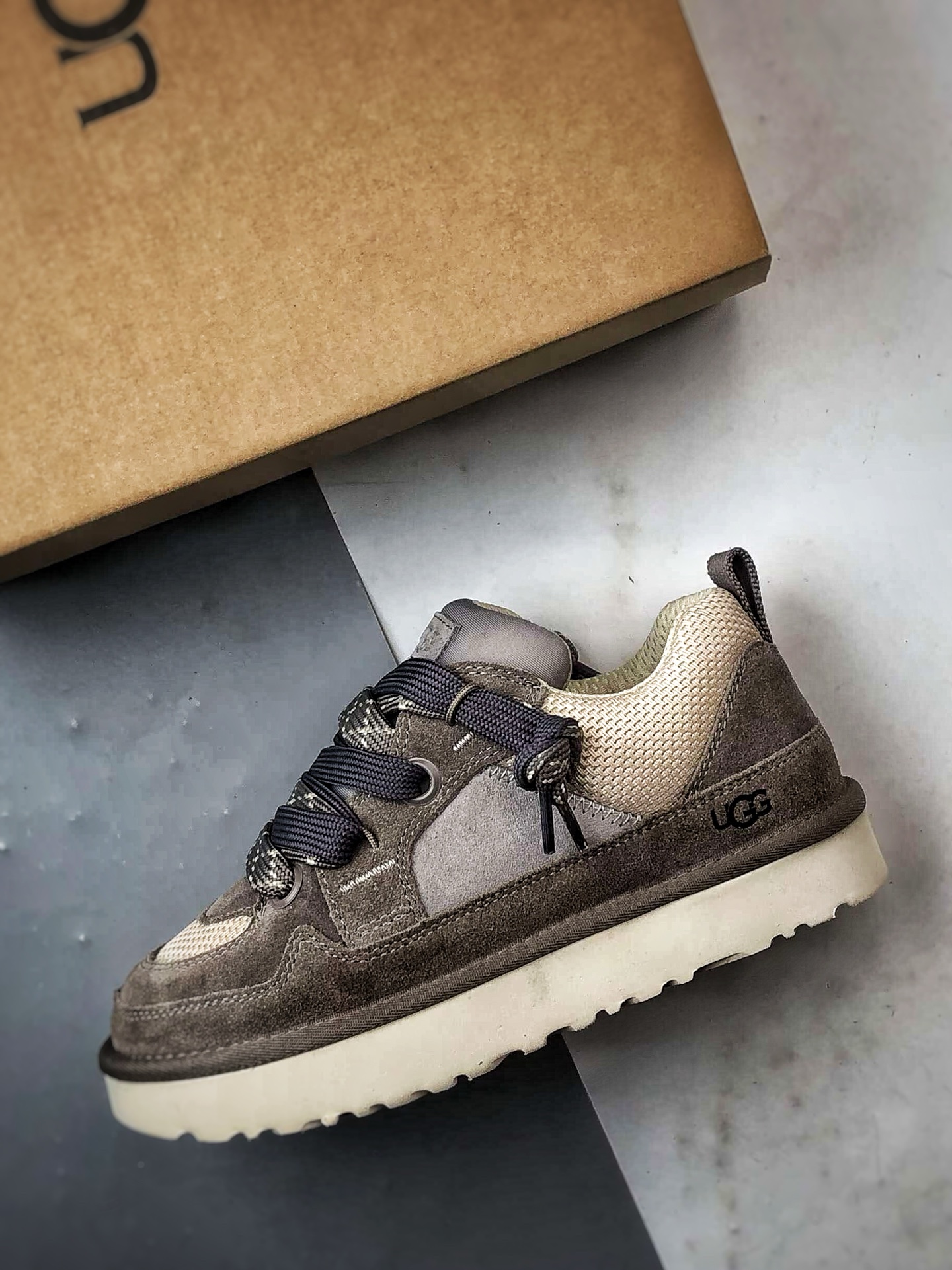 320 UGG Lowmel Lo 4032 梅尔系列 褐米 顶级莞产版 经典秋冬羊皮毛一体雪地靴