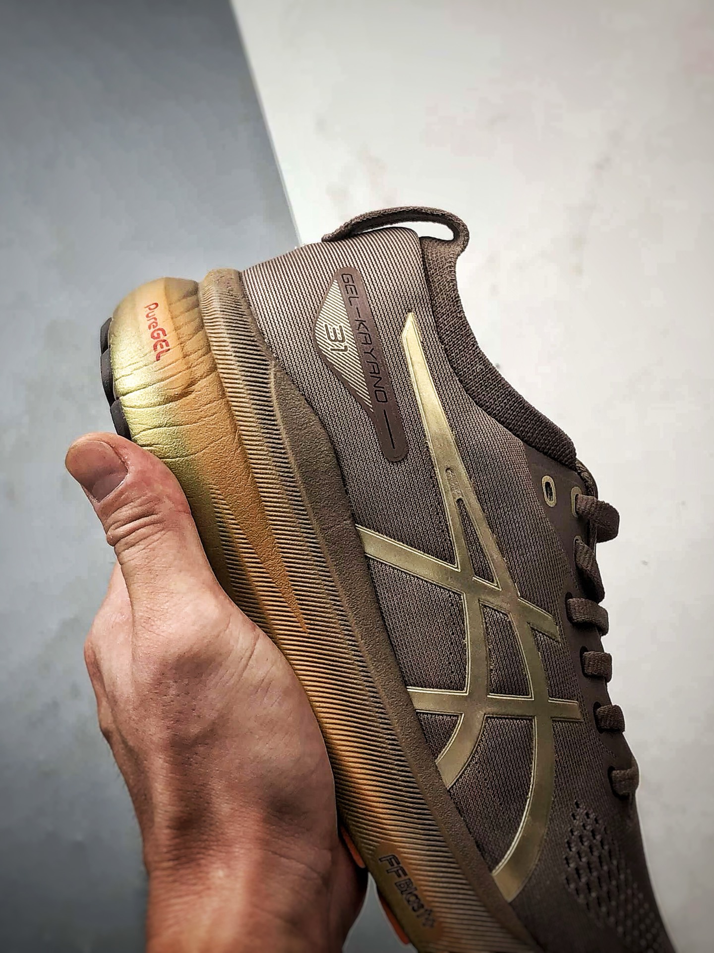 190 Asics Gel-Kayano 31 Luxe 褐色 亚瑟士系列复古舒适织物休闲跑步鞋 1011C035-020