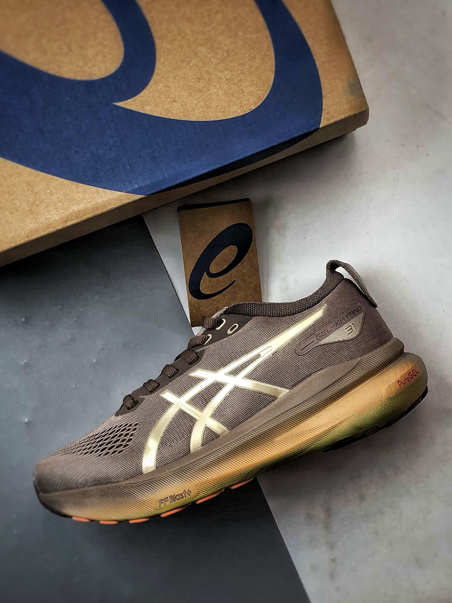 190 Asics Gel-Kayano 31 Luxe 褐色 亚瑟士系列复古舒适织物休闲跑步鞋 1011C035-020