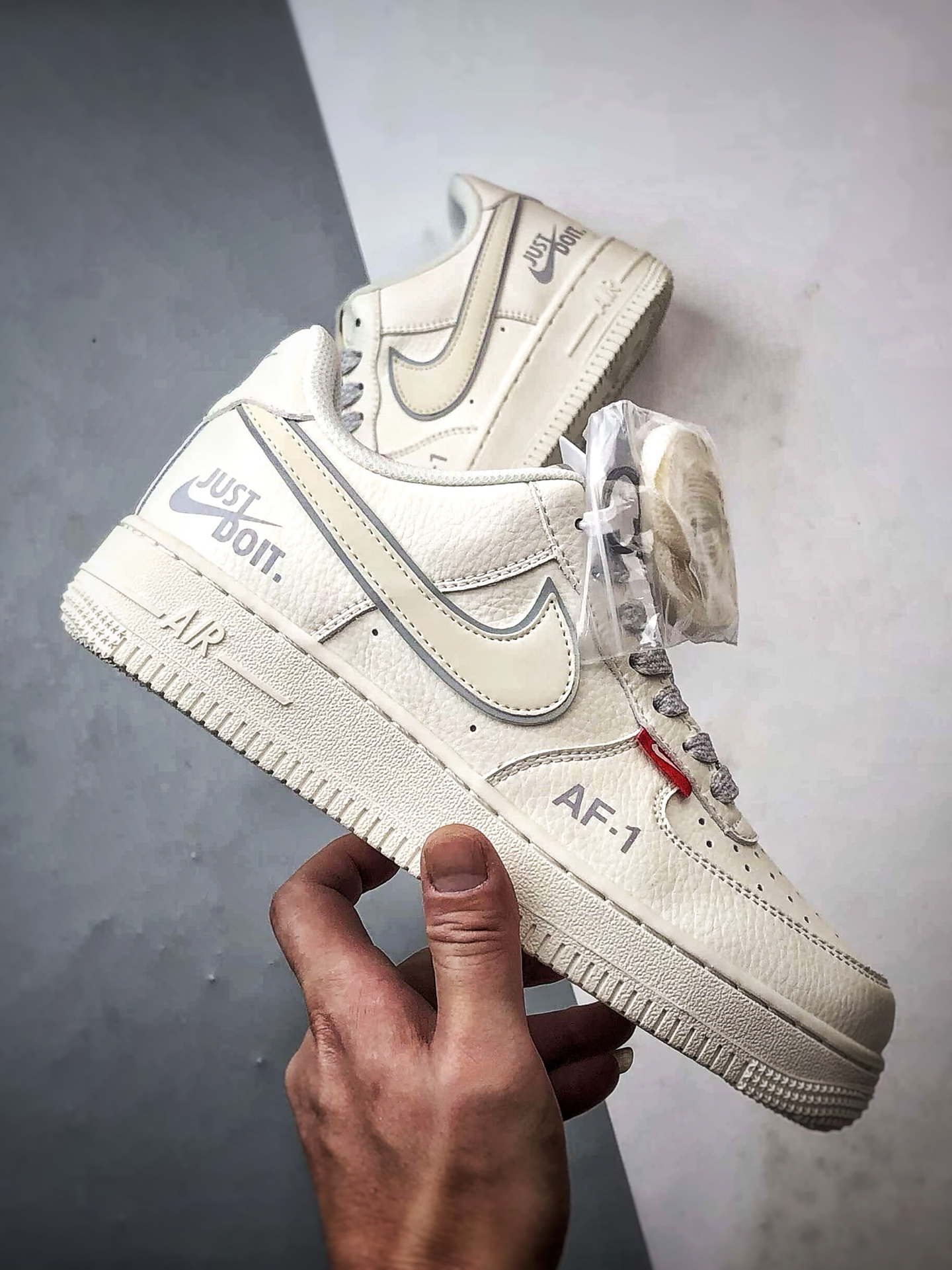 Air Force 1 '07 Low 米白灰反光钩 CS5288-043