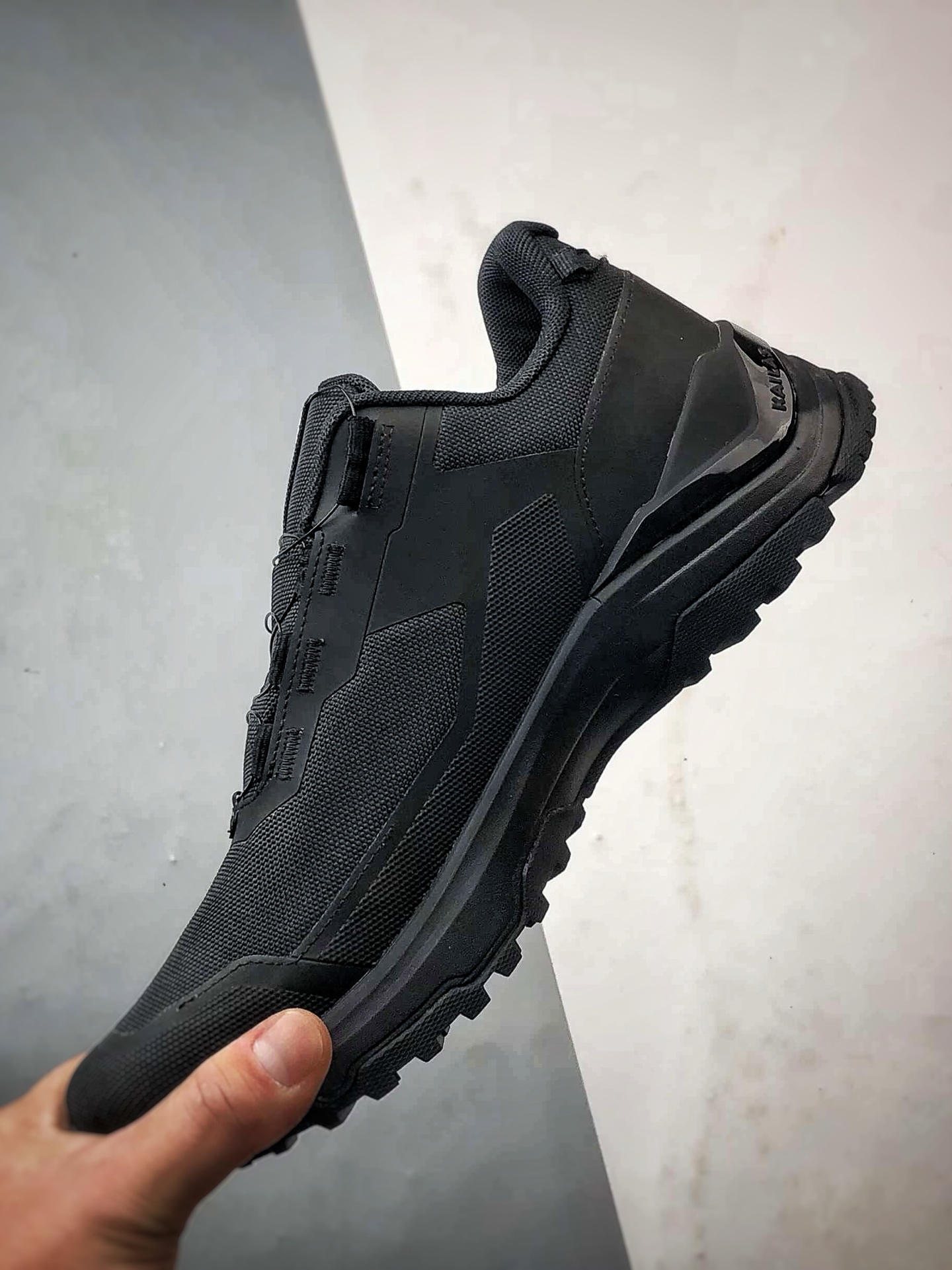 凯乐石KAILAS 界山GTX BOA 墨黑 户外低帮防水登山徒步鞋