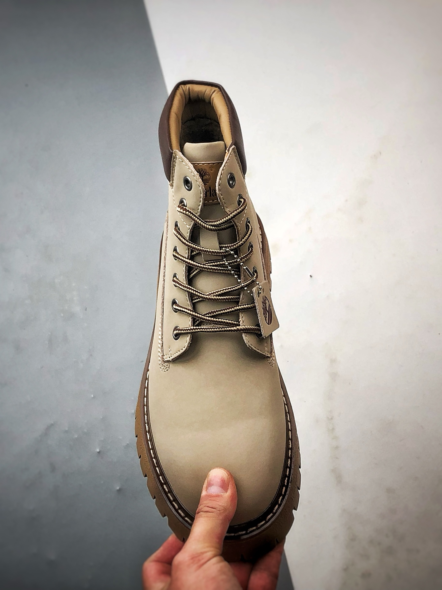 320 Timberland 添柏岚/天伯伦 秋冬新品 户外高帮休闲大黄靴系列 A18065M