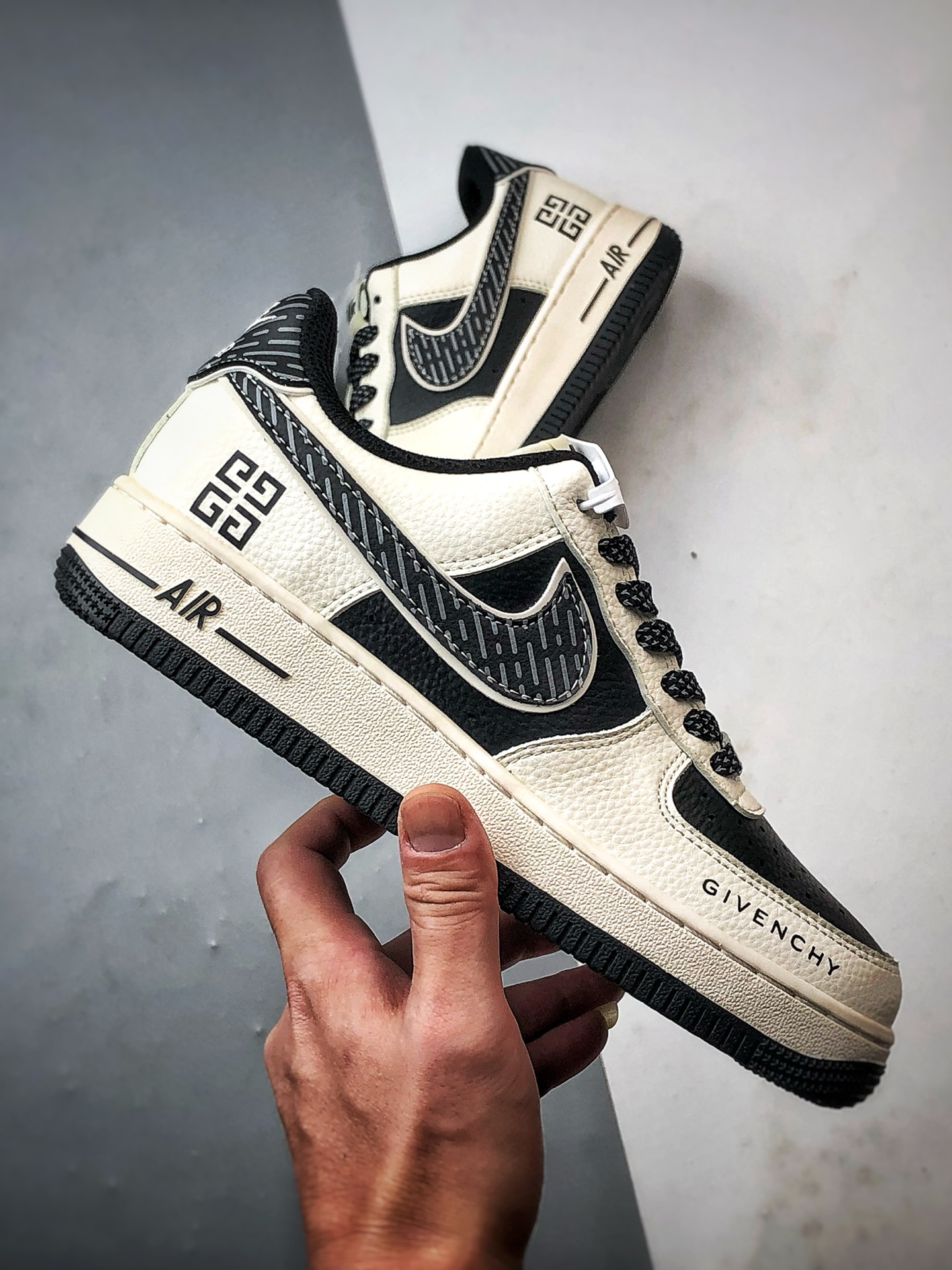 GVC x Air Force 1 Low 米白黑 JP8048-002