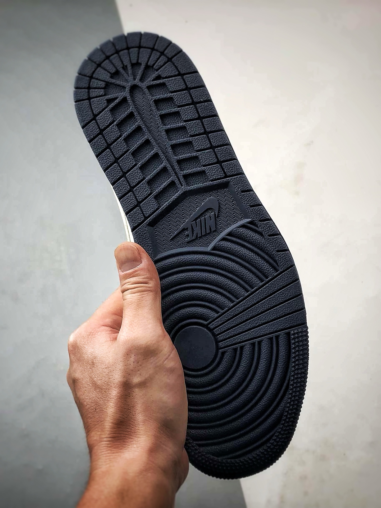 Air Jordan 1 Low ”高端定制” Sup米白藏蓝倒钩 XD0798-308