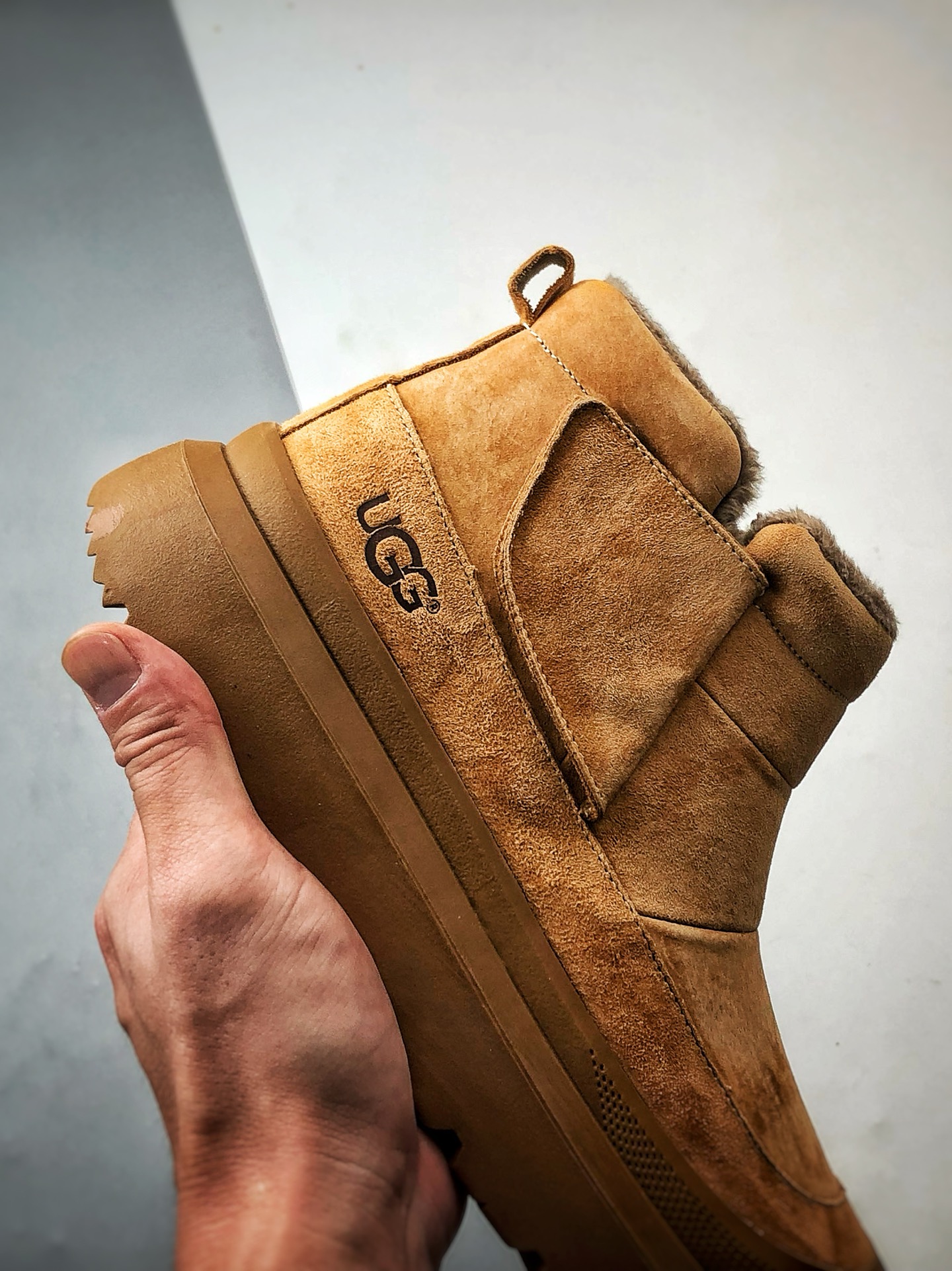 300 UGG Tasman Weather Hybrid 塔斯曼混合系列 秋冬新品户外男士高帮休闲雪地靴