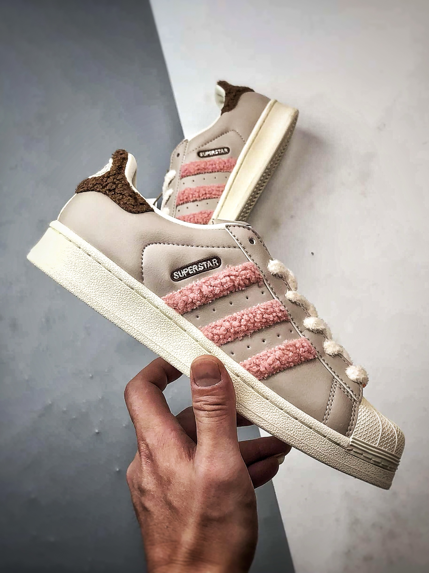 180 AD Originals Superstar 2 灰粉贝壳头 JR6986