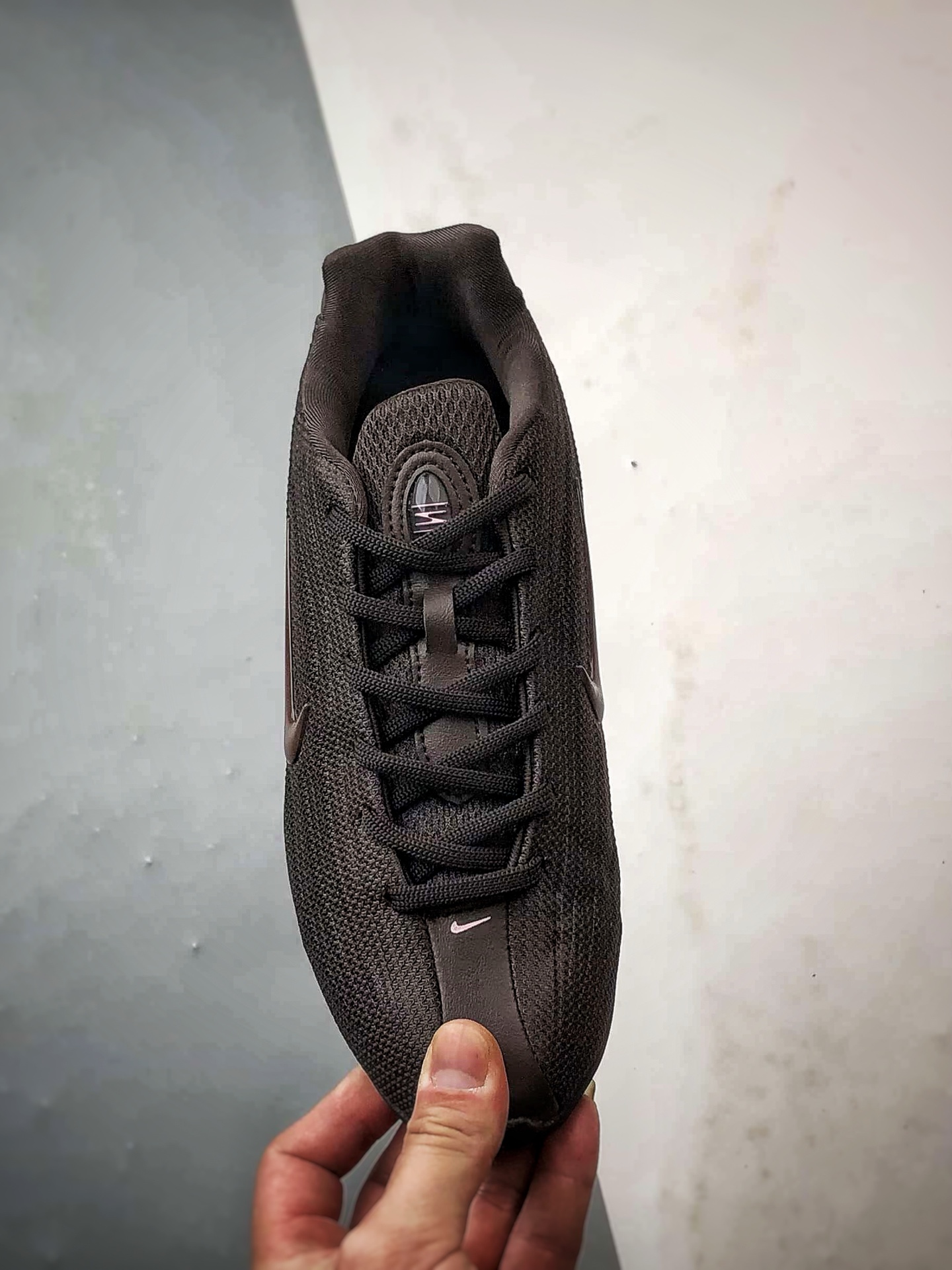 NK Shox Z系列 黑棕粉 气柱科技风舒适生活休闲鞋 HQ7540-200